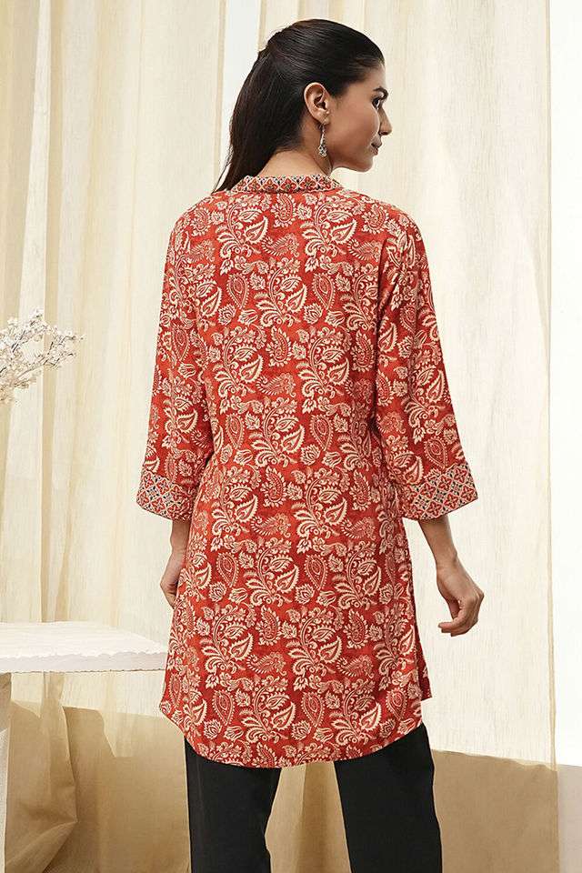 Printed-Rayon-V-Neck-Women-s-Casual-Wear-Kurta