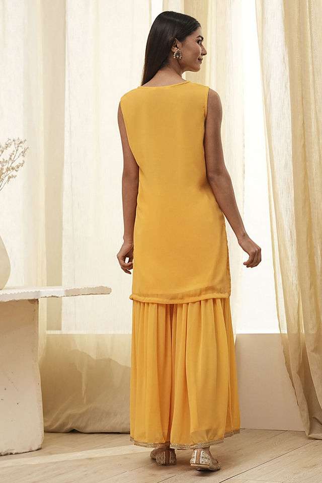 Embroidered-Blended-Fabric-Women-s-Kurta-Set