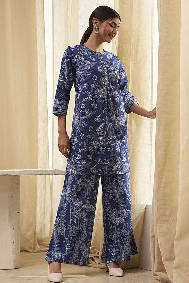Printed-Chambray-Women-s-Kurta-Set