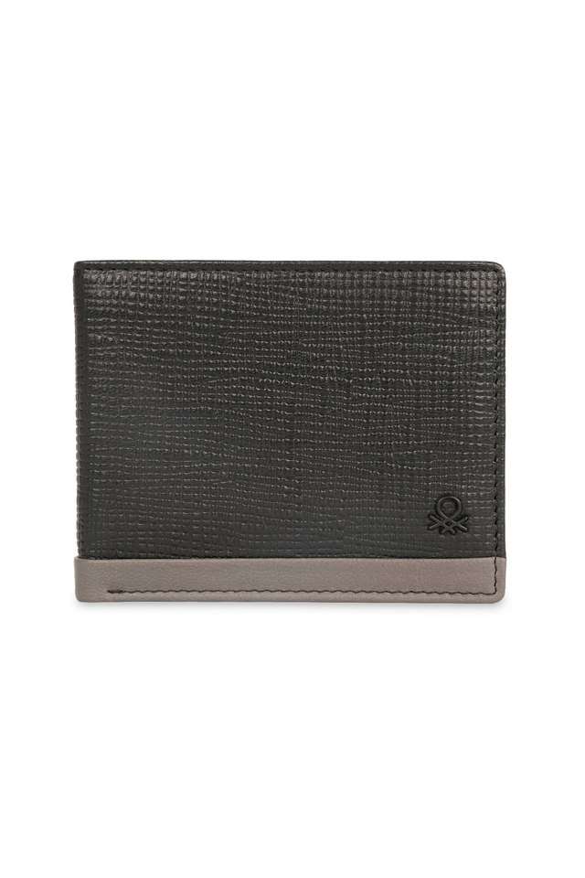 Men-Textured-Leather-Horizontal-Wallet