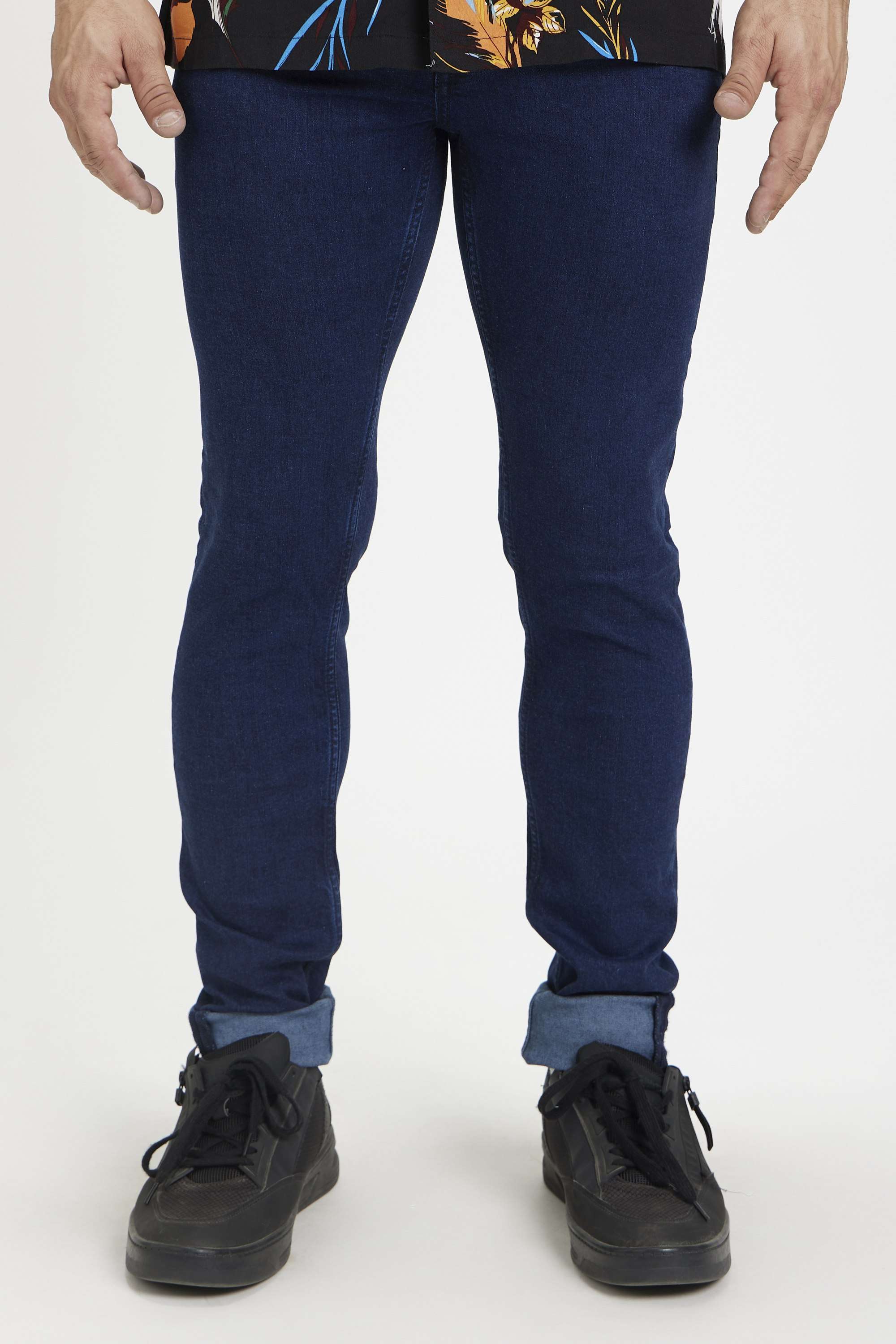 Light-Wash-Cotton-Blend-Skinny-Fit-Men-s-Jeans