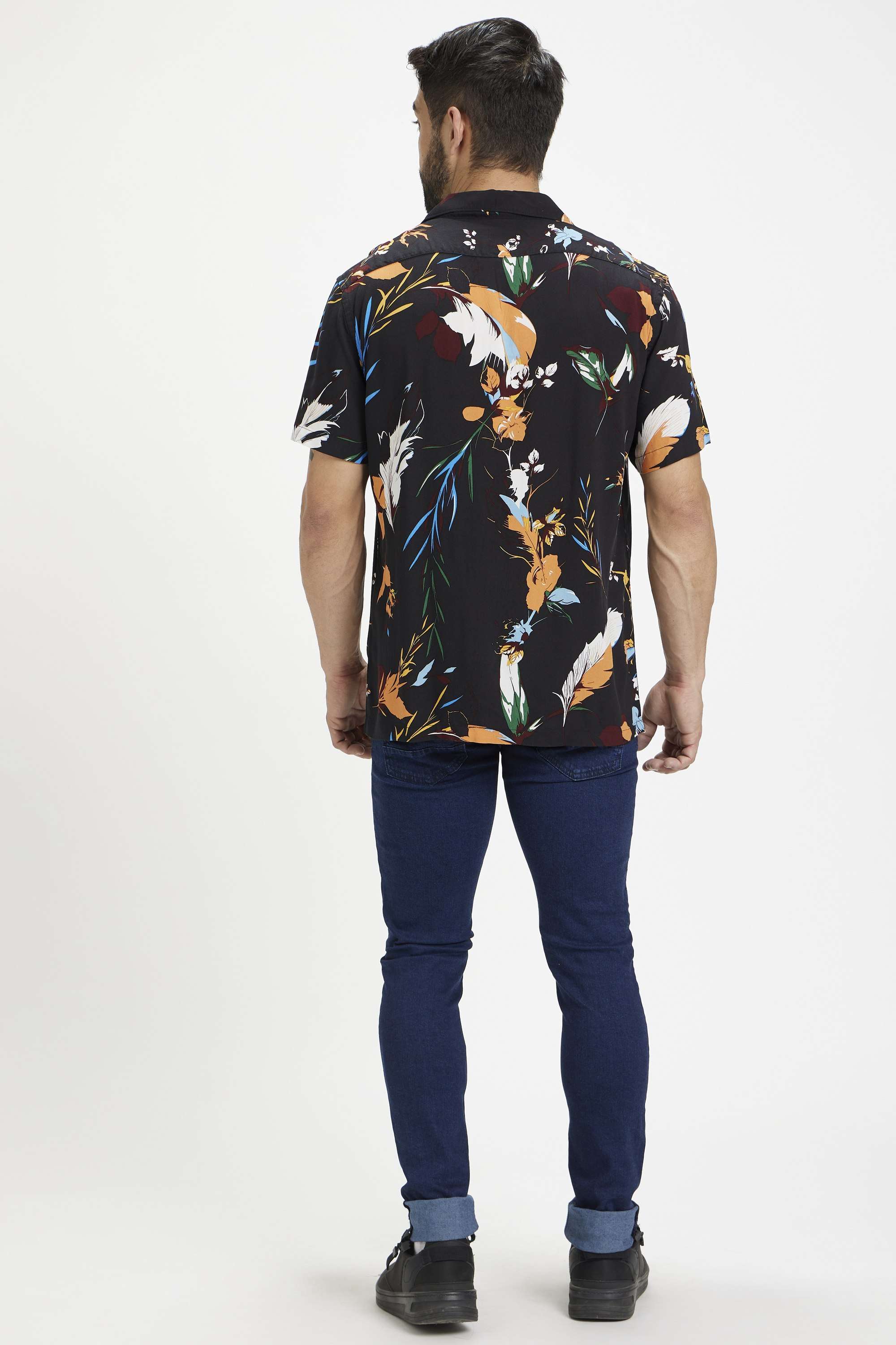 Light-Wash-Cotton-Blend-Skinny-Fit-Men-s-Jeans