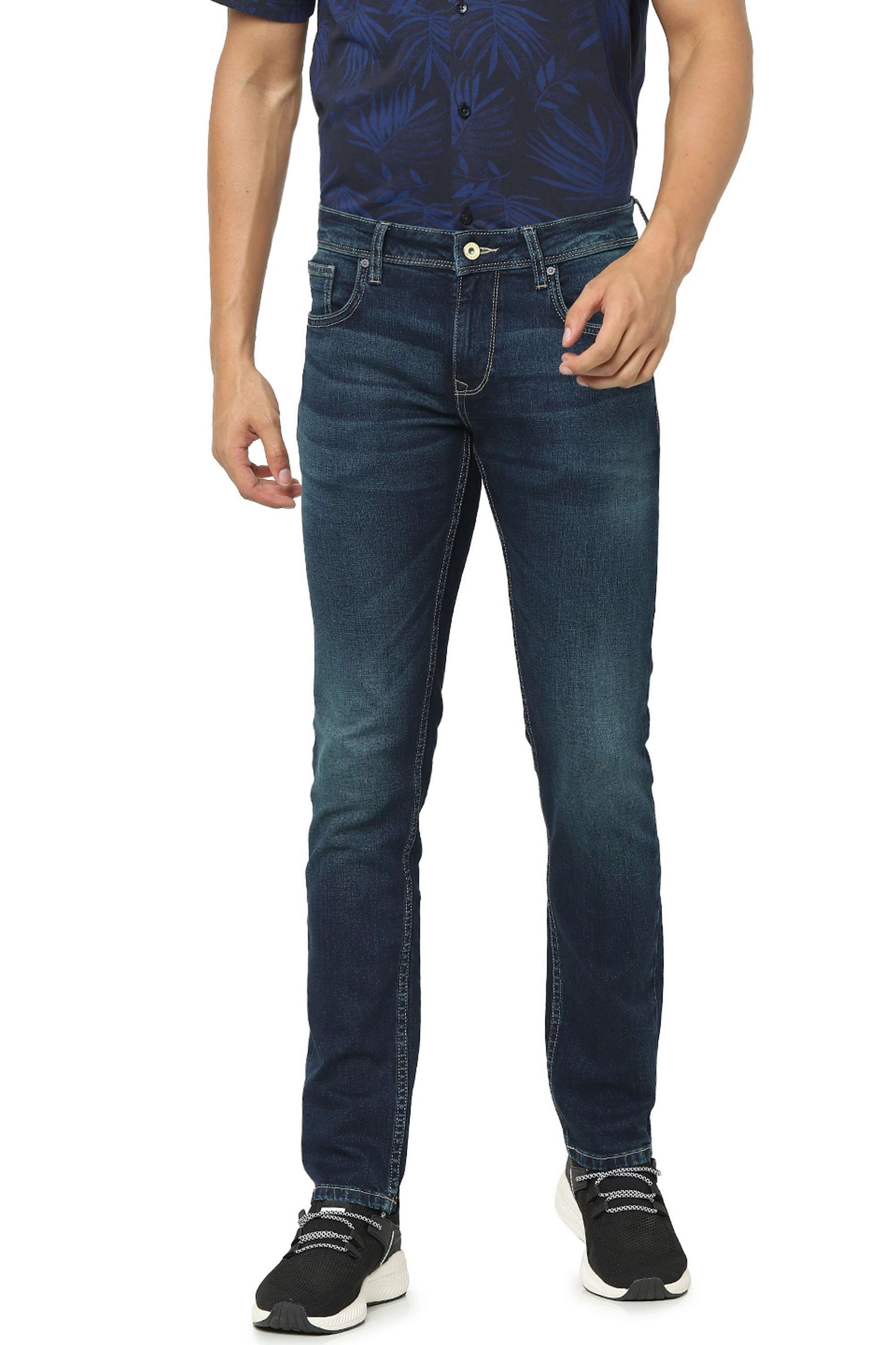 Light-Wash-Cotton-Blend-Skinny-Fit-Men-s-Jeans