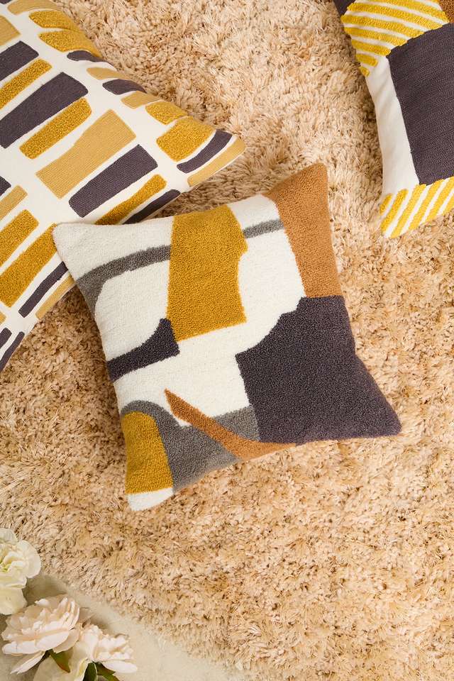 Maze-Abstract-Geo-Ochre-Cc-30x30-cm