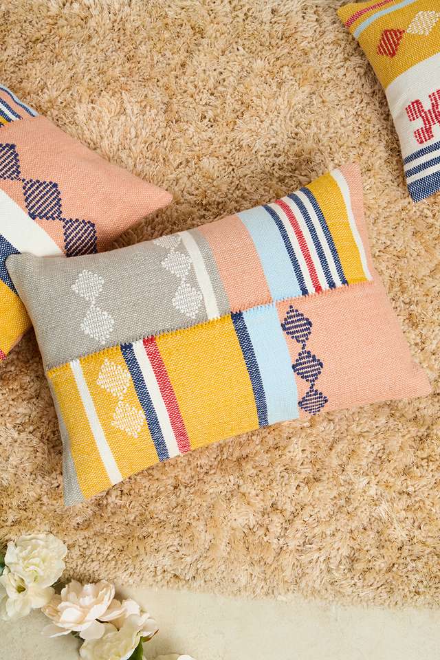 GI-Maoris-Diamond-Stripe-Mlt-Cushion-Cover-30X45-Cm