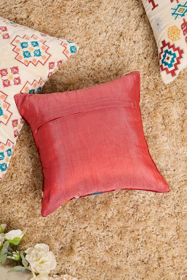 GI-Nomad-Tribal-Horse-Rust-Cushion-Cover-30X30-Cm