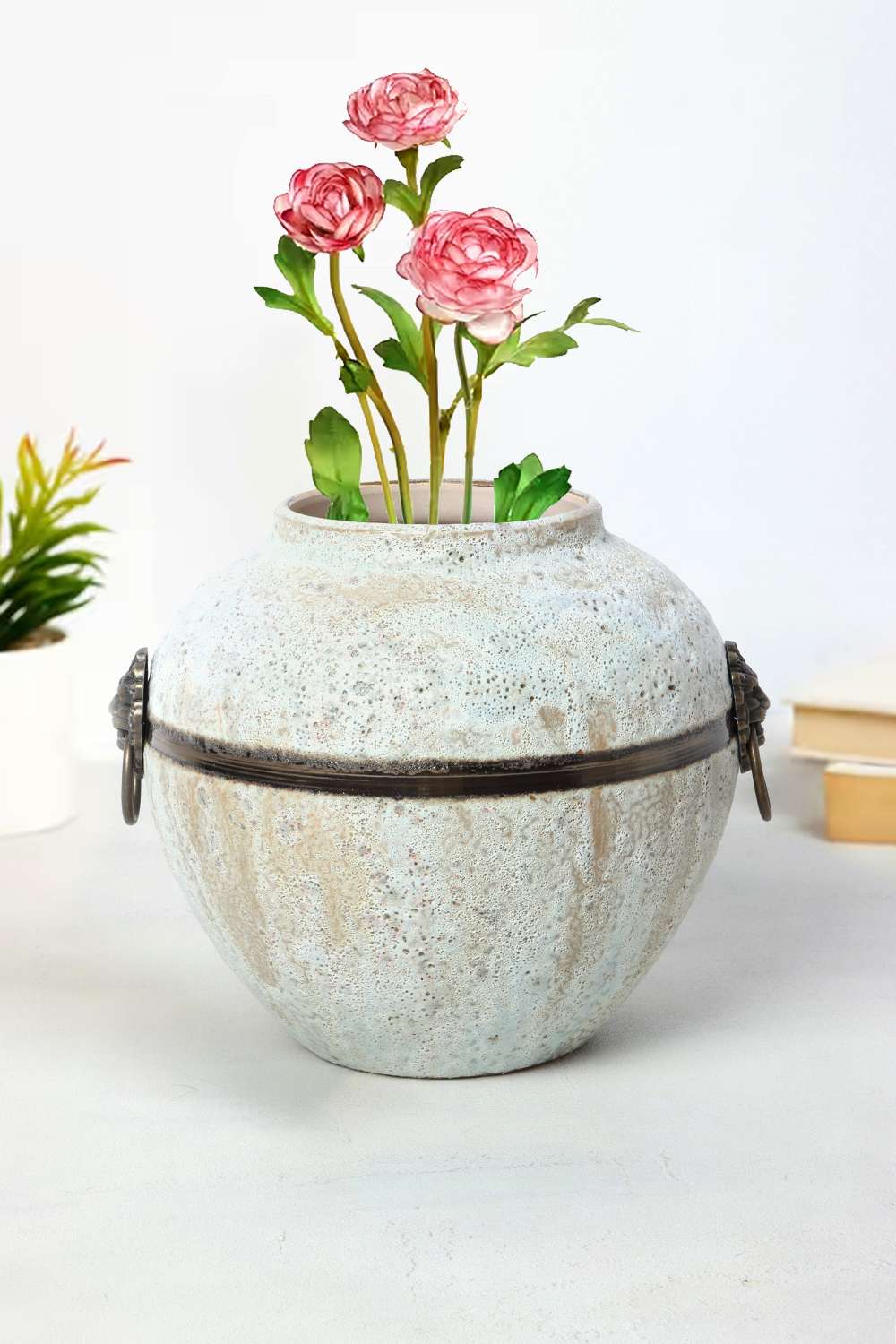 Modern-Luxe-Sterling-Ceramic-Table-Vases---20-cm