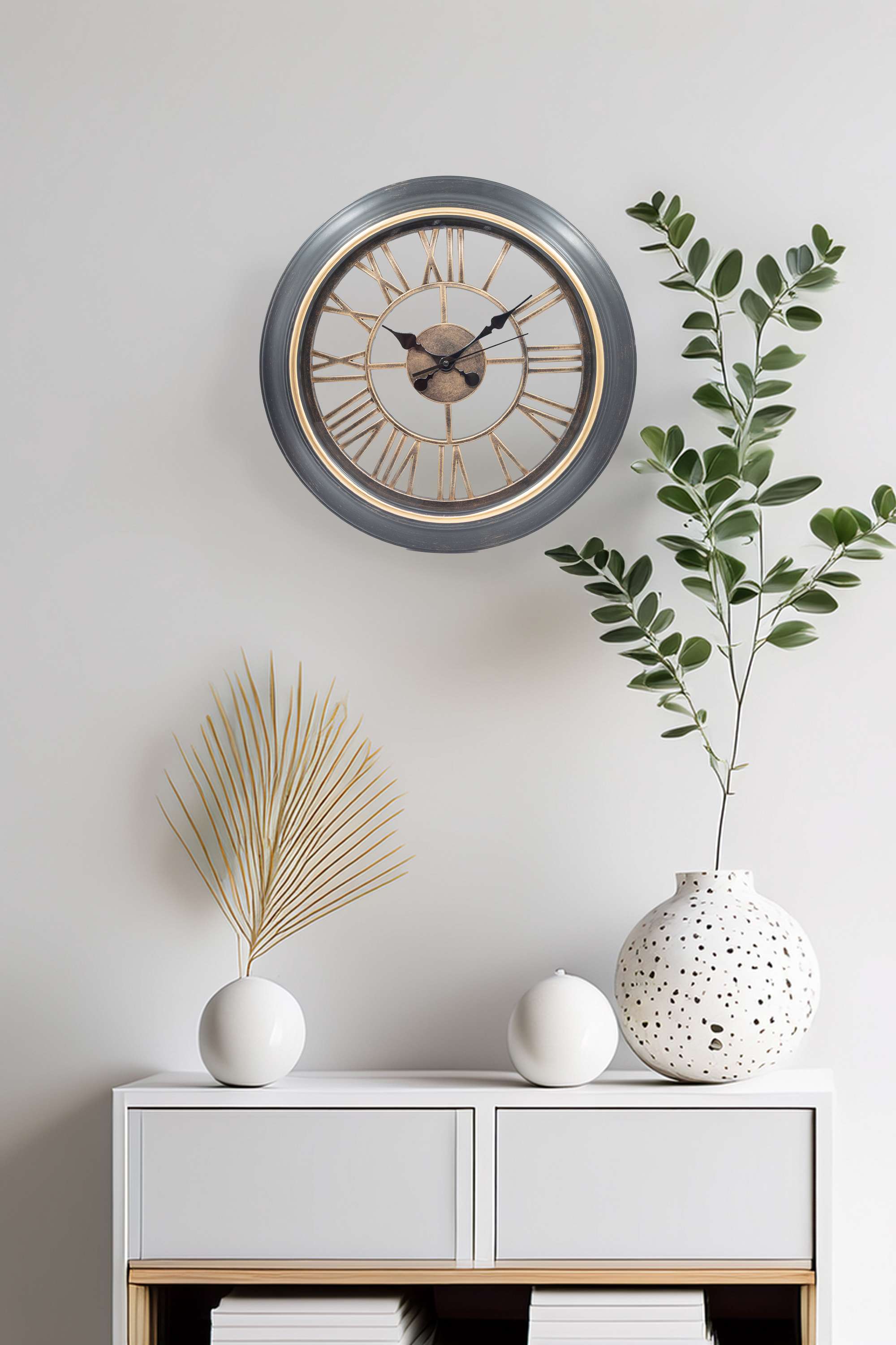 Kaizen-roman-plastic-wall-clock-blk-45x45