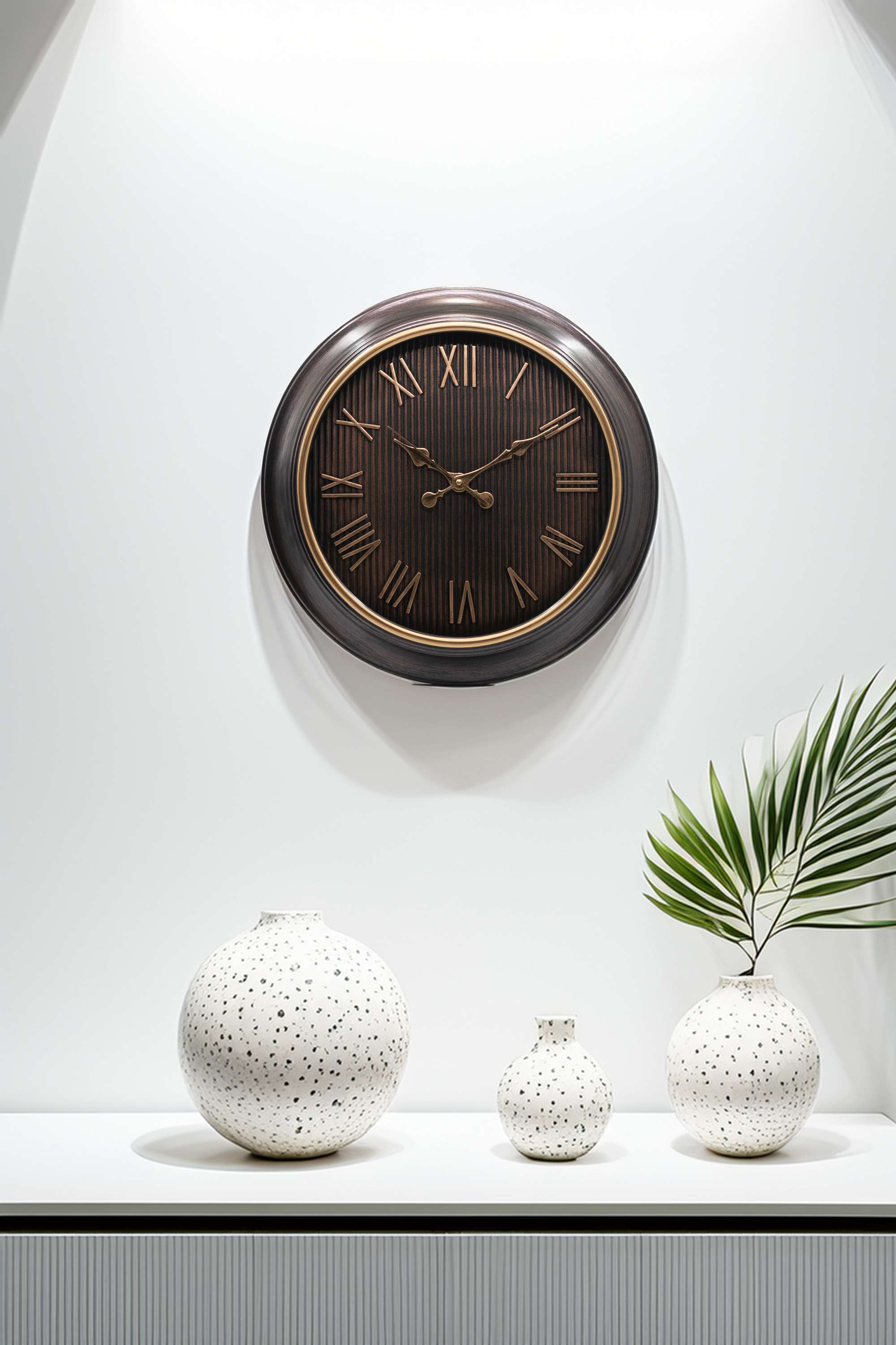 Kaizen-roman-rib-plastic-wall-clock-blk-45x45