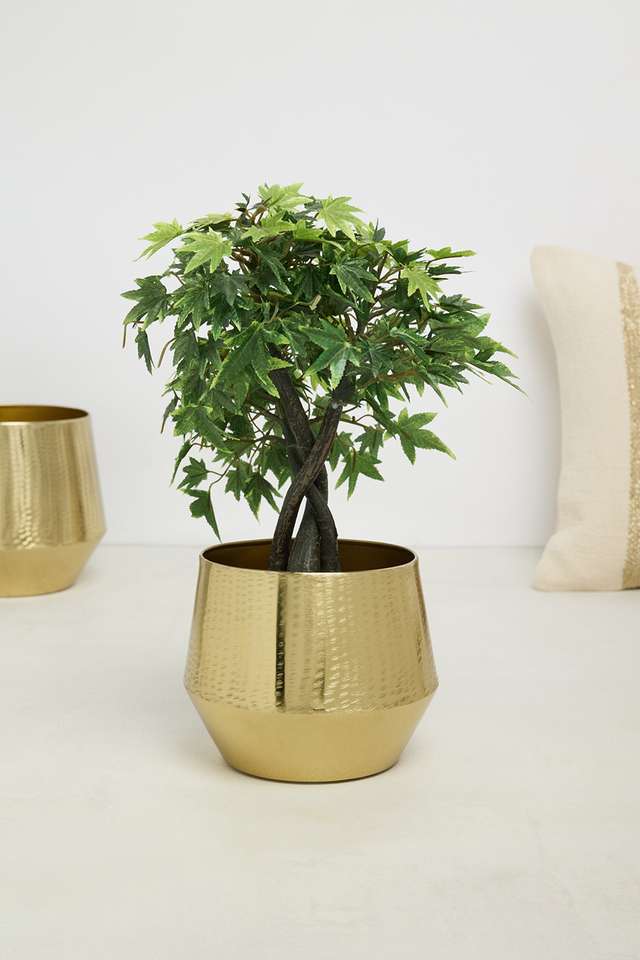 Treasures-Textured-Metal-Planter-Gold-17-Cm