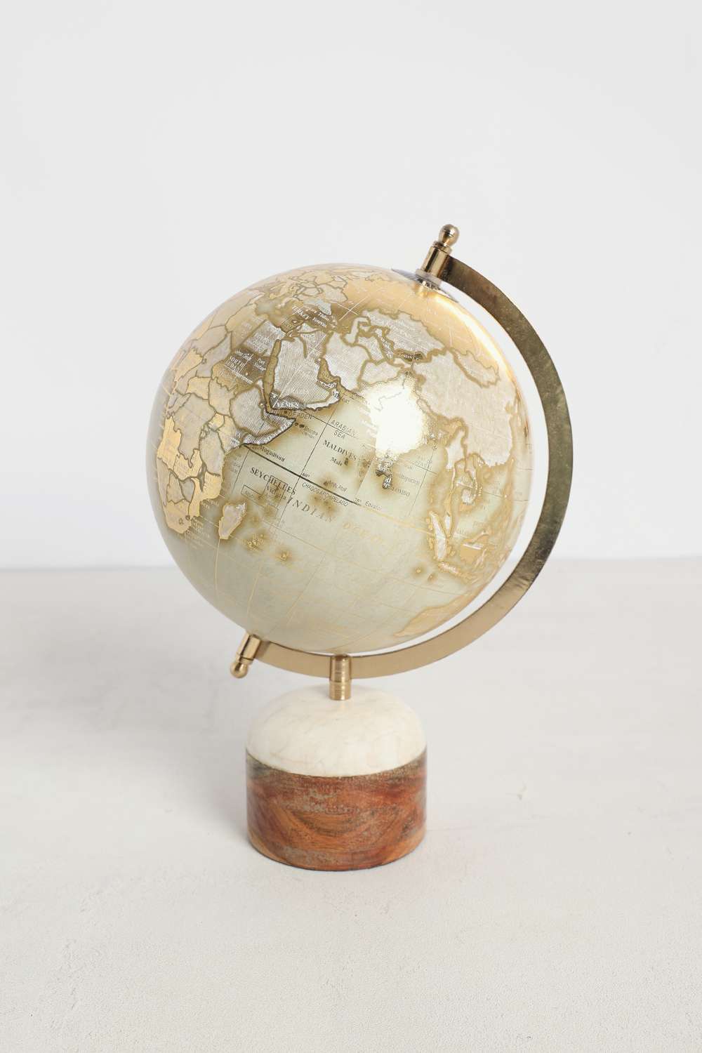 Tuscan-wood-marble-base-globe