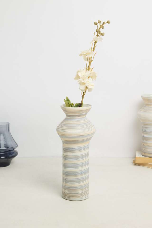 Modern-Luxe-Aria-Long-Glass-Multi-Ombre-Vase-36-Cm