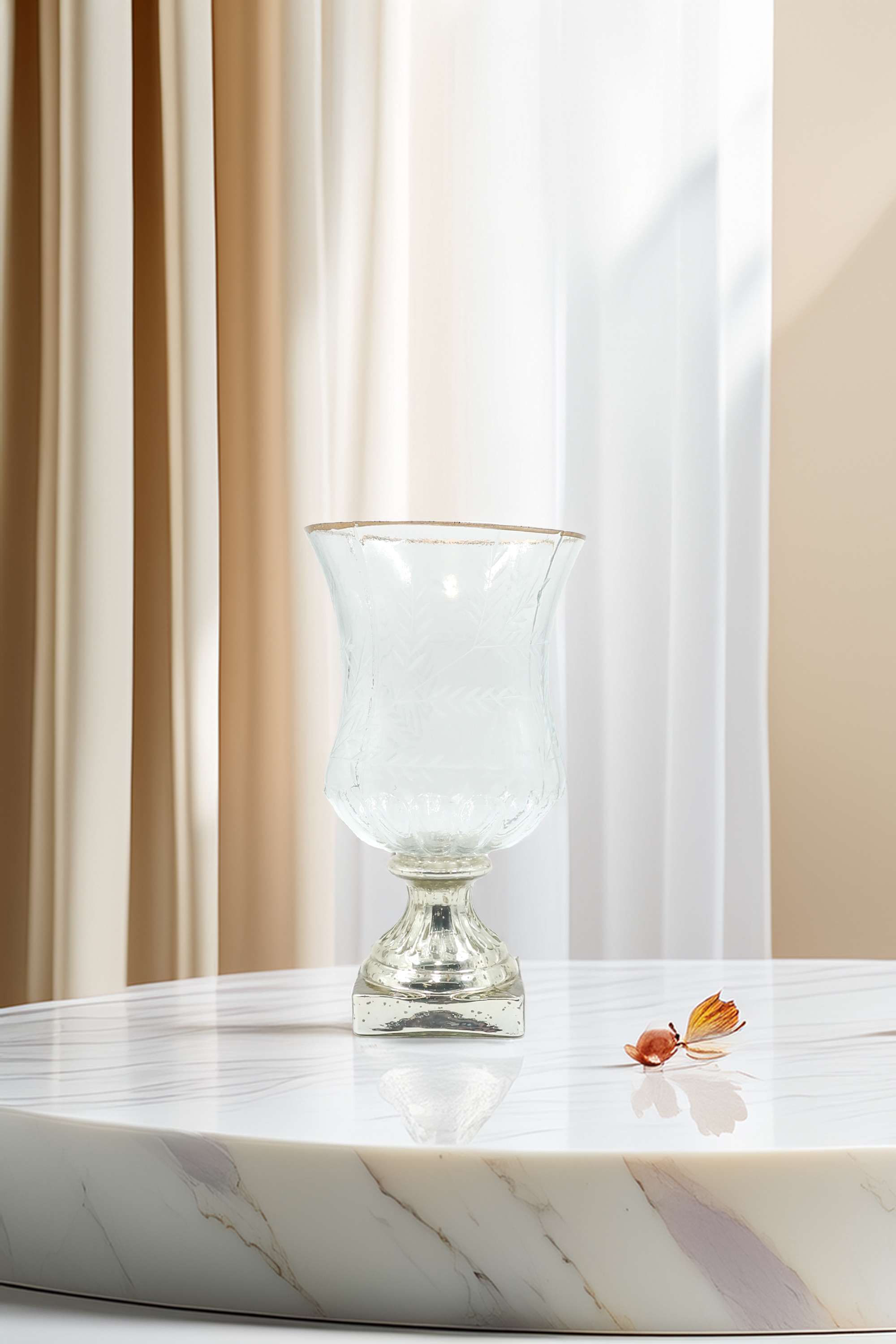 Poetic-Opulance-nora-glass-goblet-huricane-gold-29CM