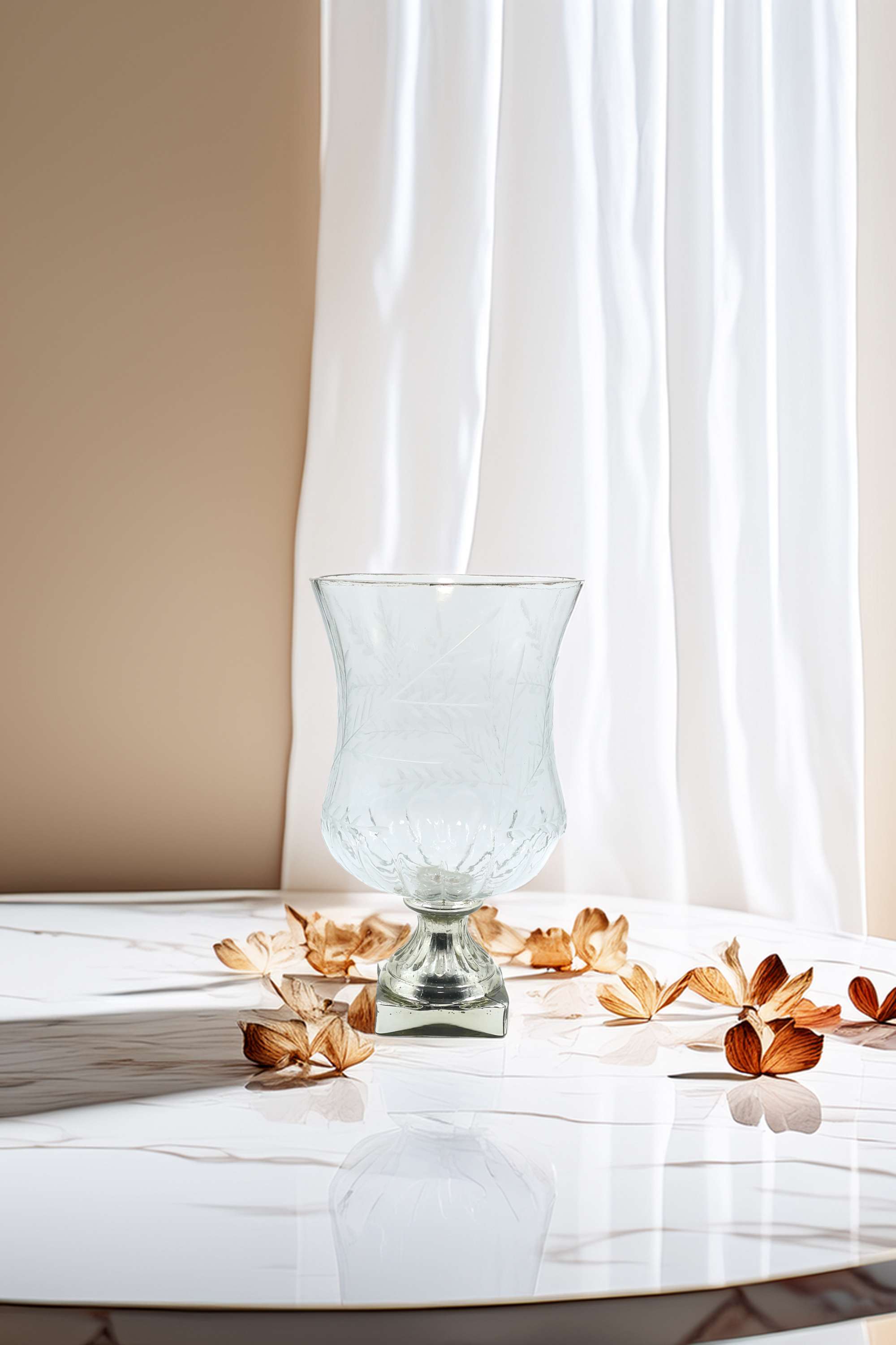 Poetic-Opulance-nora-glass-goblet-huricane-gold-34CM