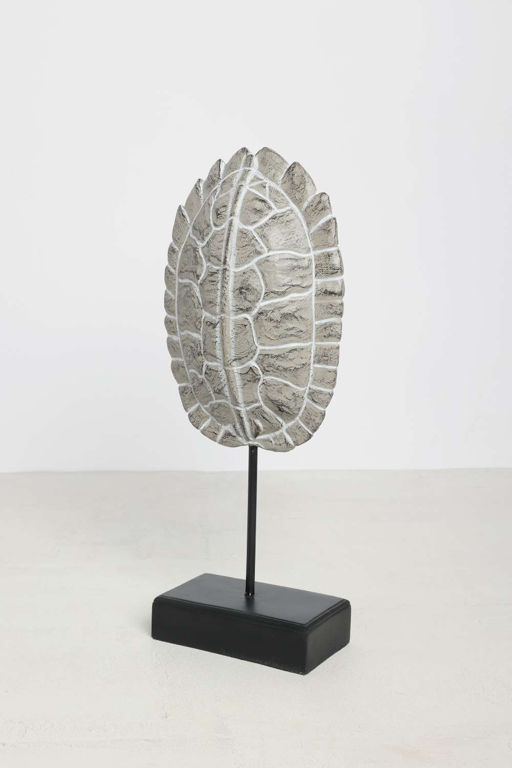 Urban-Oasis-Polyresin-Yoroka-Tortoise-Objet