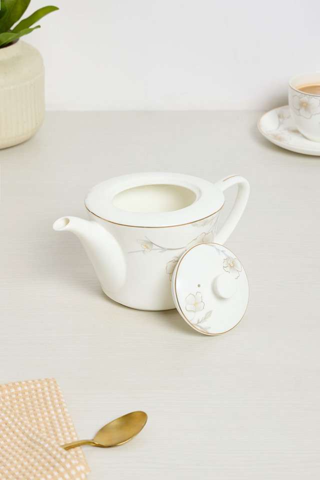 Po-Flora-Finebone-Wht-Tea-Pot-700-ml