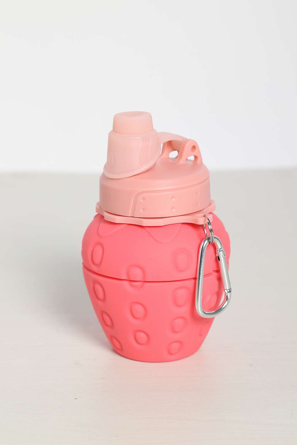 Squishy-Fruit-Silicone-Pink-Collapsible-Bottle-600Ml
