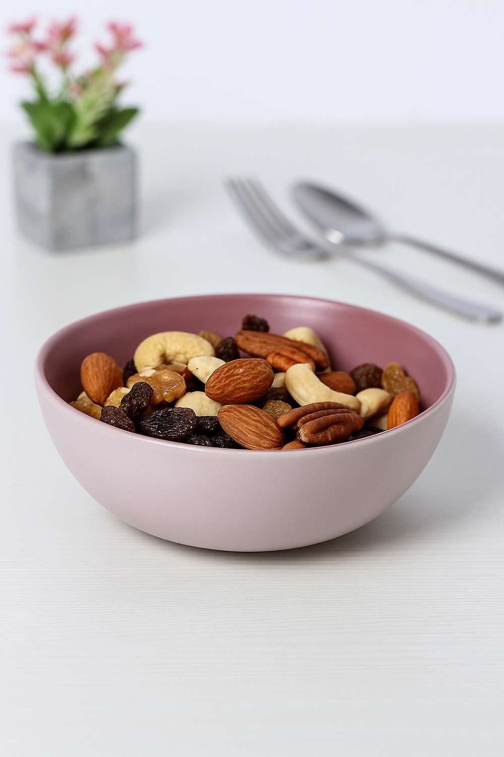 Homemade-Dual-Tone-Serving-Bowl-Mauve-20Cm