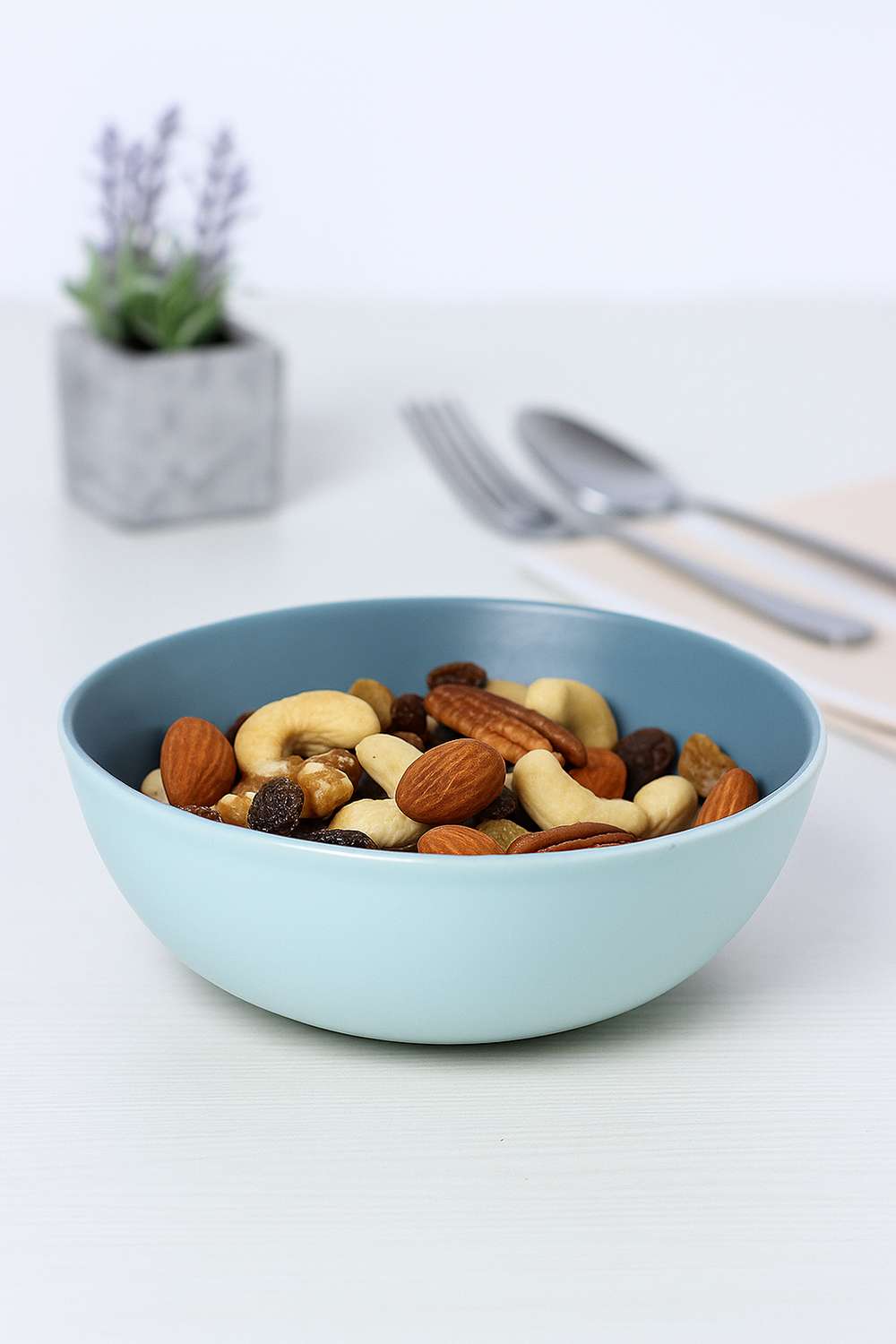 Homemade-Dual-Tone-Serving-Bowl-Blue-20Cm