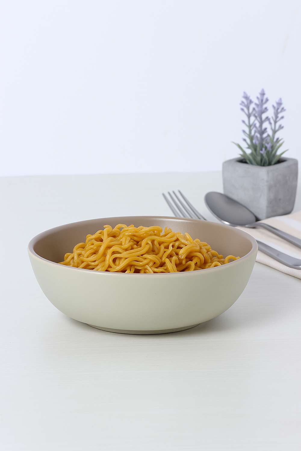Homemade-Dual-Tone-Serving-Bowl-Mint-20Cm