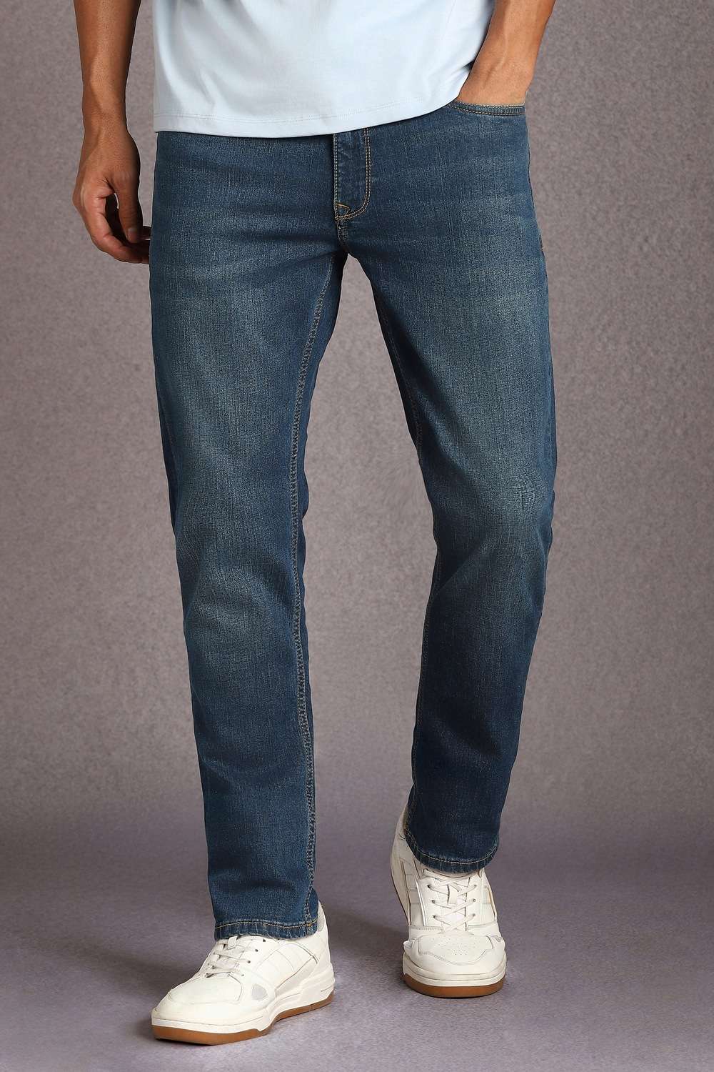 Solid-Blended-Fabric-Slim-Fit-Men-s-Jeans