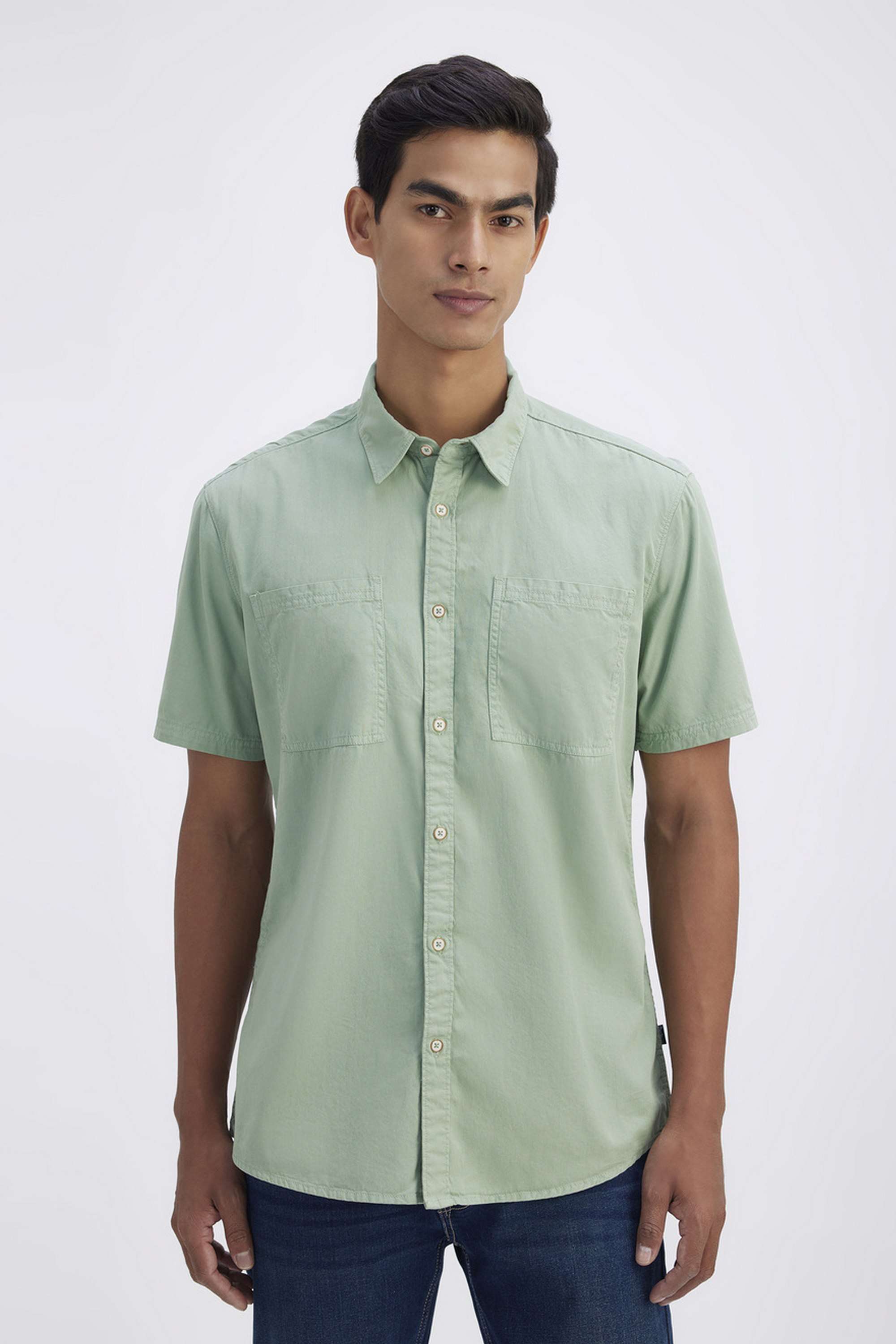 Solid-Cotton-Regular-Fit-Men-s-Casual-Wear-Shirt