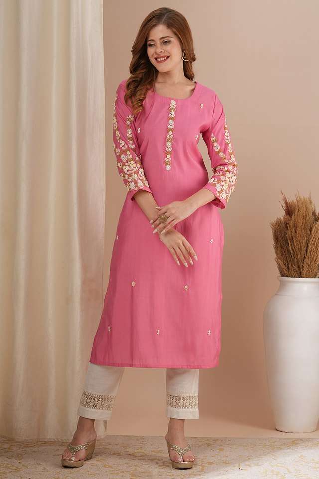 Embroidered-Muslin-Round-Neck-Women-s-Casual-Wear-Kurta
