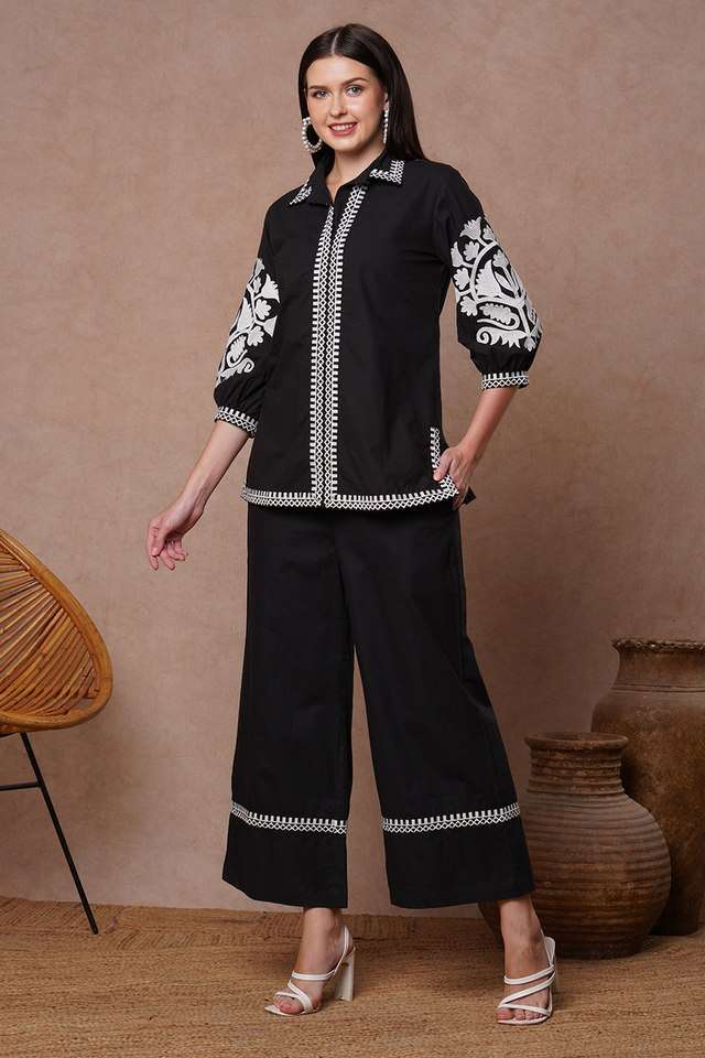 Embroidered-Full-Length-Cotton-Woven-Women-s-Kurta-Set