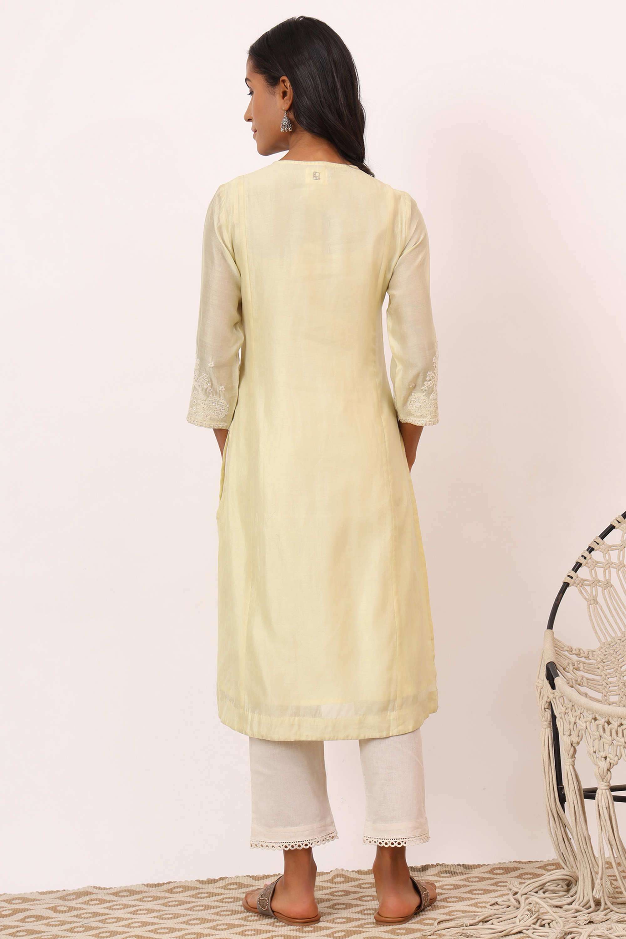 Embroidered-Cotton-Blend-V-Neck-Women-s-Festive-Wear-Kurta