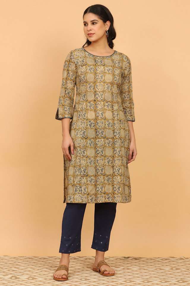 Floral-Blended-Fabric-Regular-Fit-Women-s-Kurta