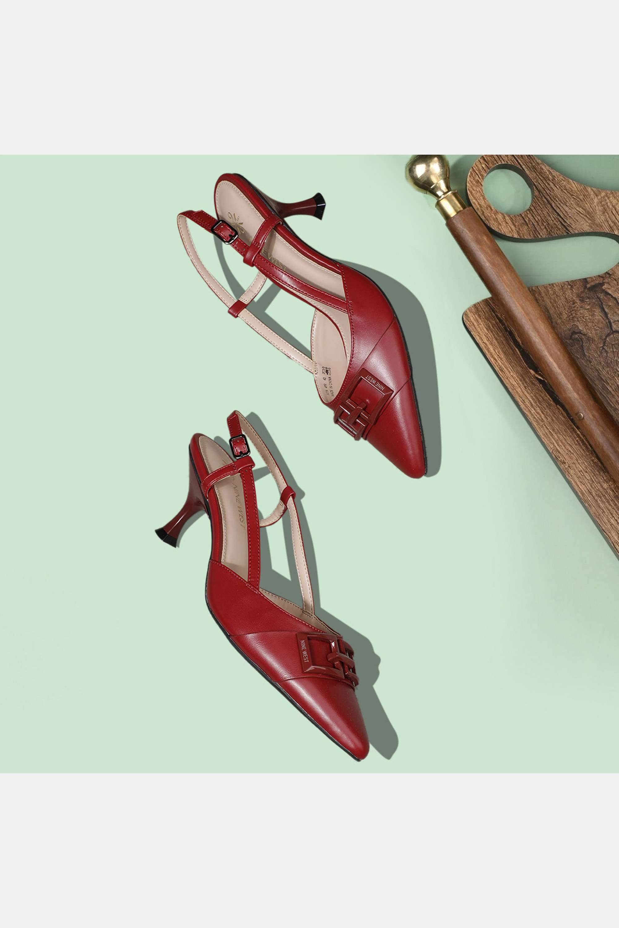 Alyn-4PR-Synthetic-Buckle-Women-s-Casual-Wear-Pumps