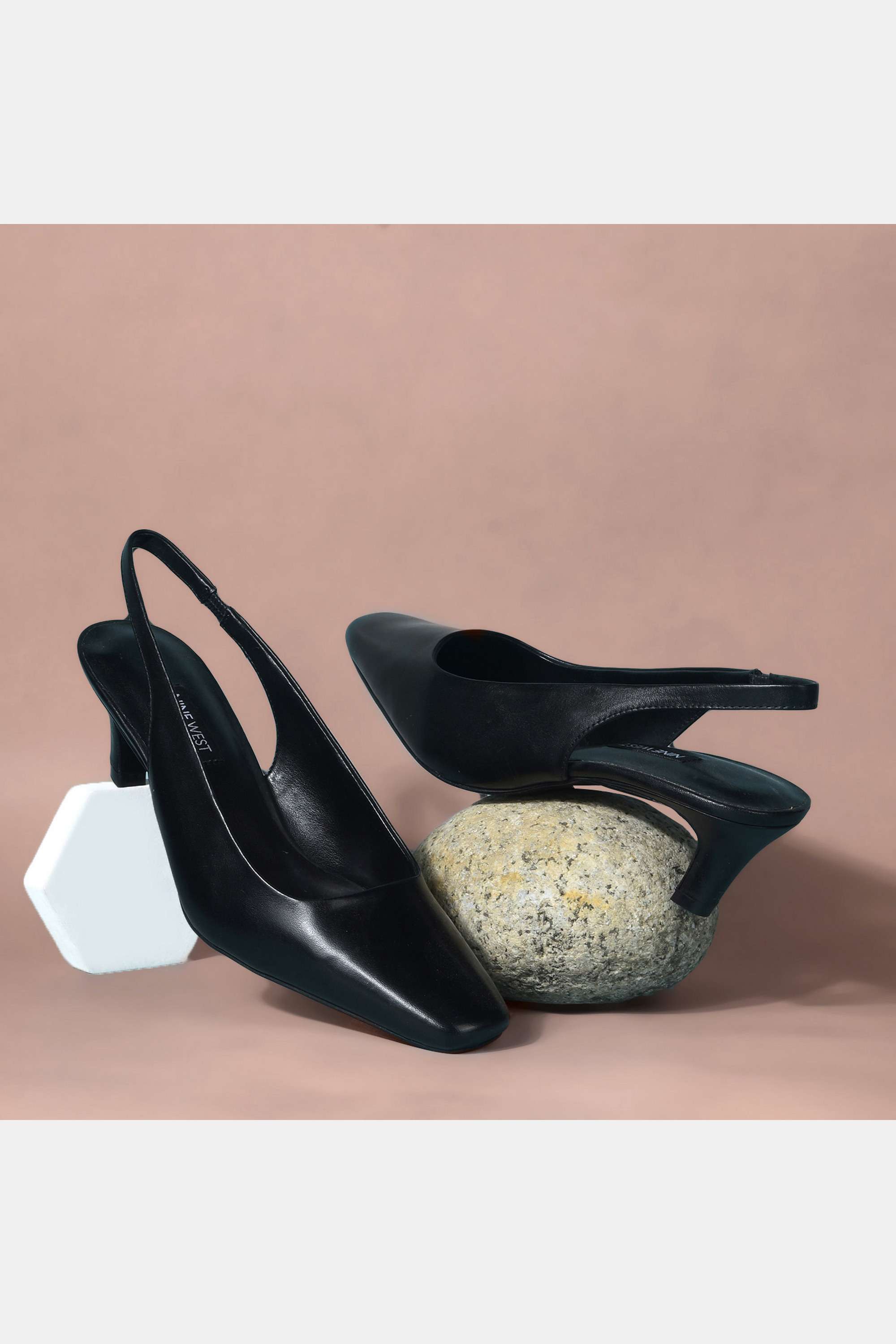 Rhea-Synthetic-Slip-On-Women-s-Casual-Wear-Pumps