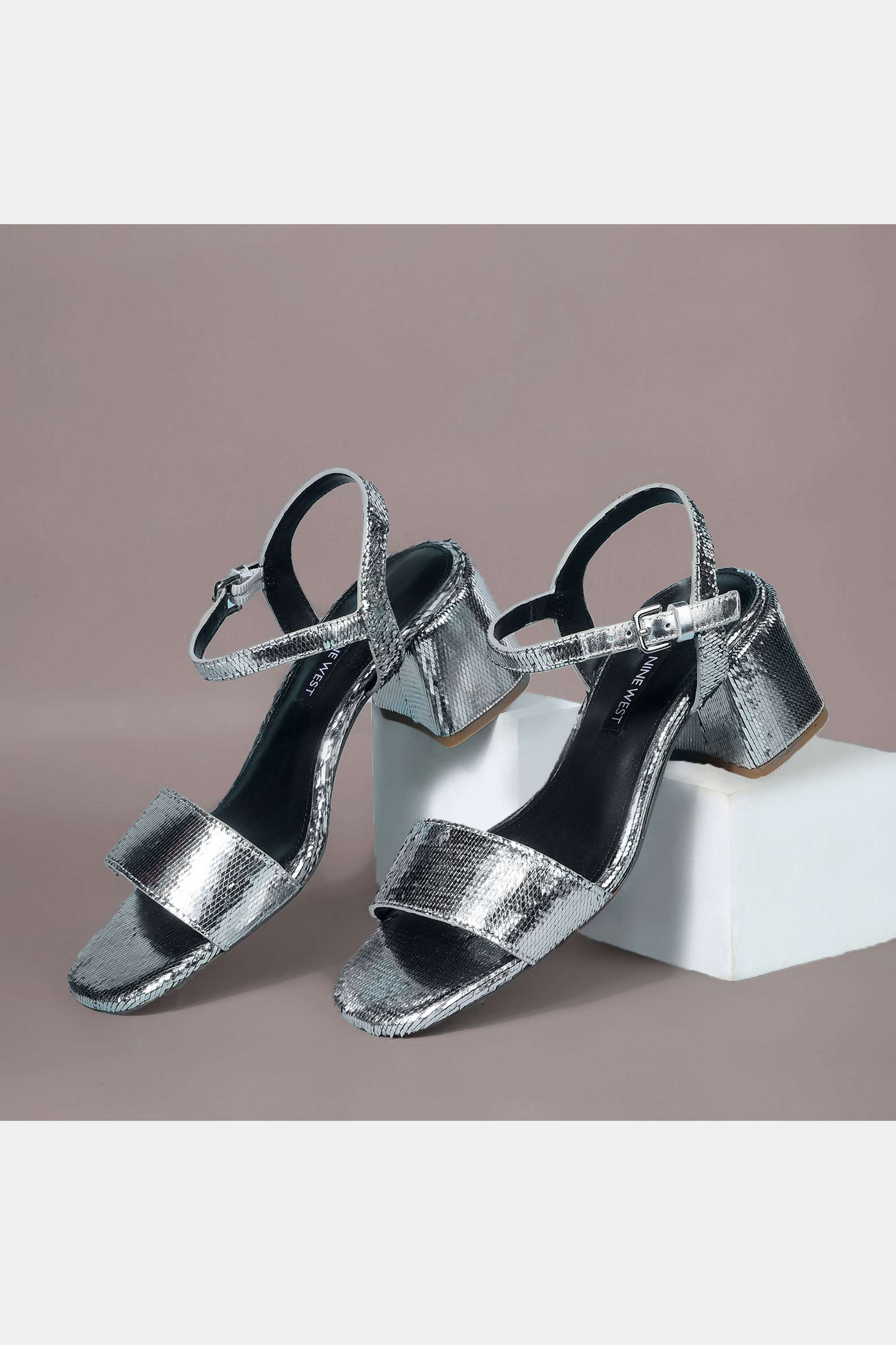 Isabella-Synthetic-Buckle-Women-s-Casual-Wear-Sandals