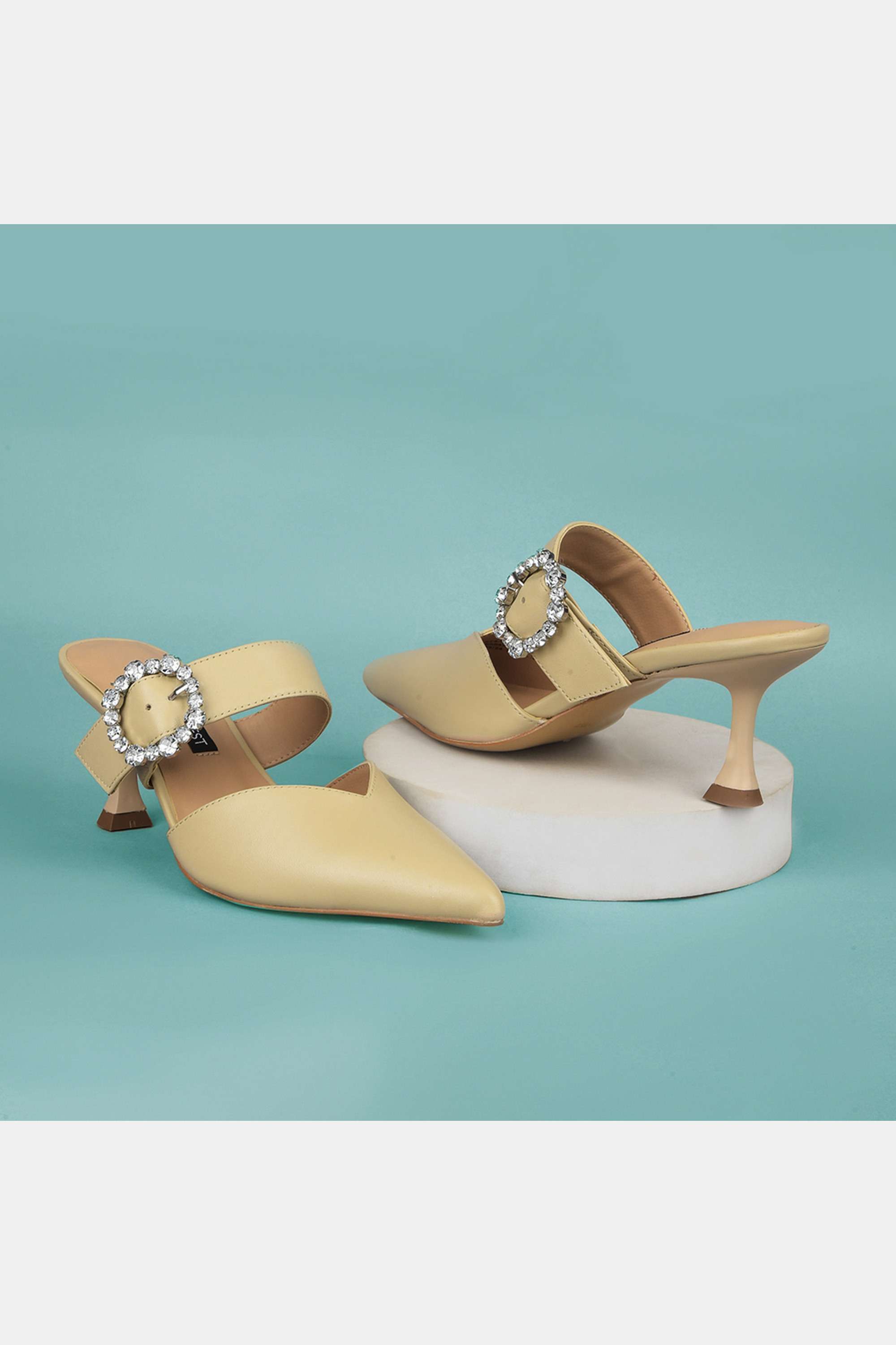 Mila-Synthetic-Buckle-Women-s-Casual-Wear-Mules