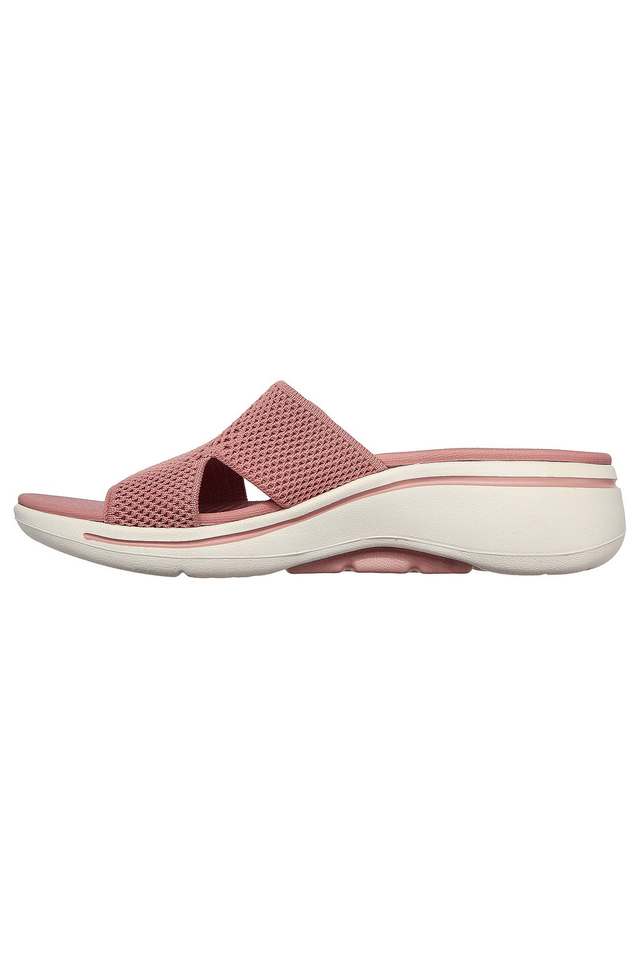 Go-Walk-Arch-Fit-Blended-Slip-on-Women-s-Sports-Sandals