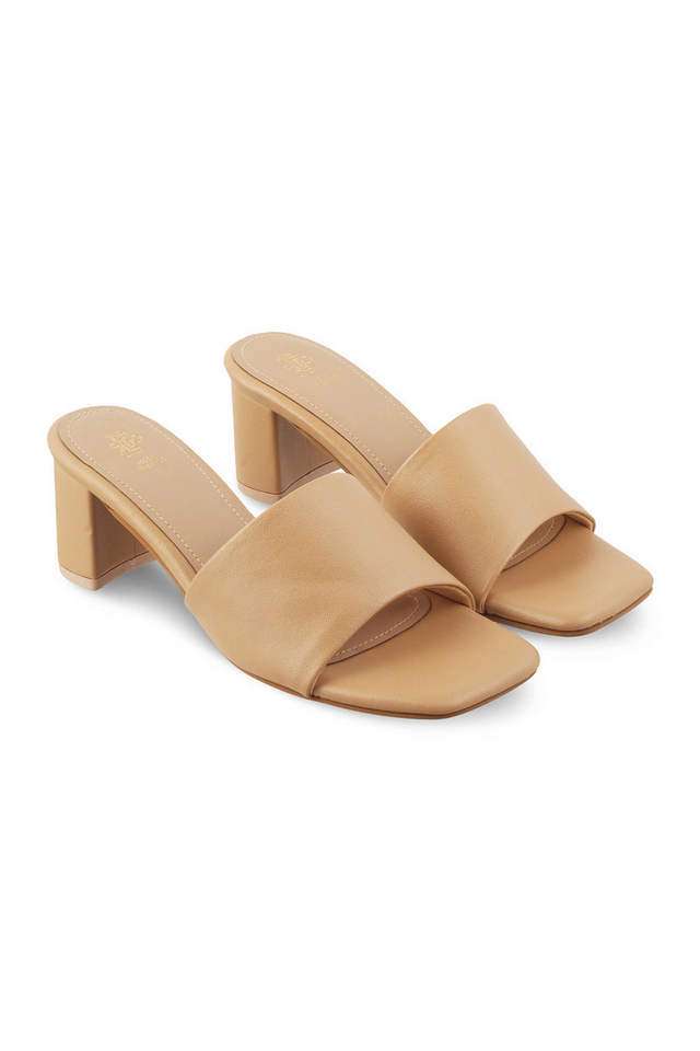 Baarz-Synthetic-Slip-on-Women-s-Casual-Wear-Sandals