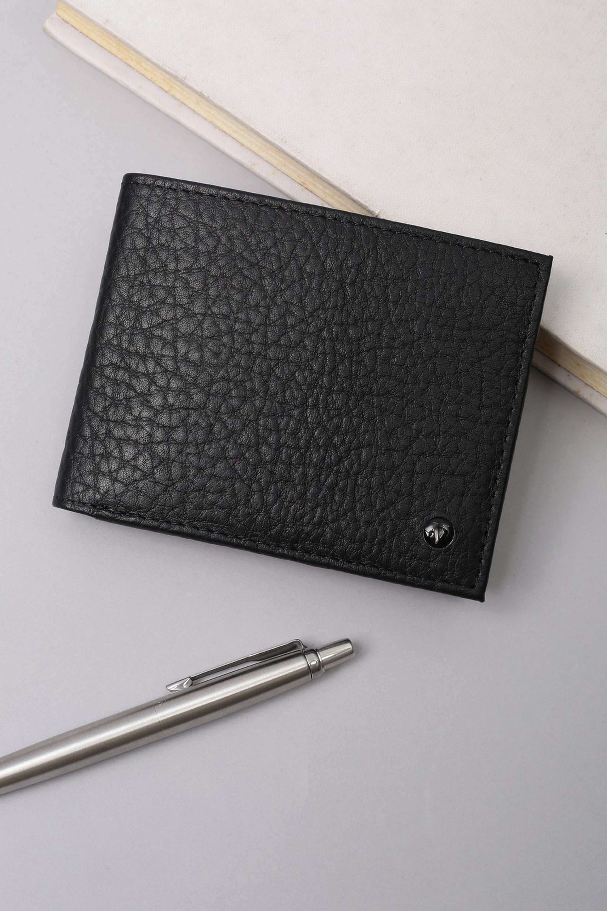 Leather-Men-Casual-Wear-Wallet