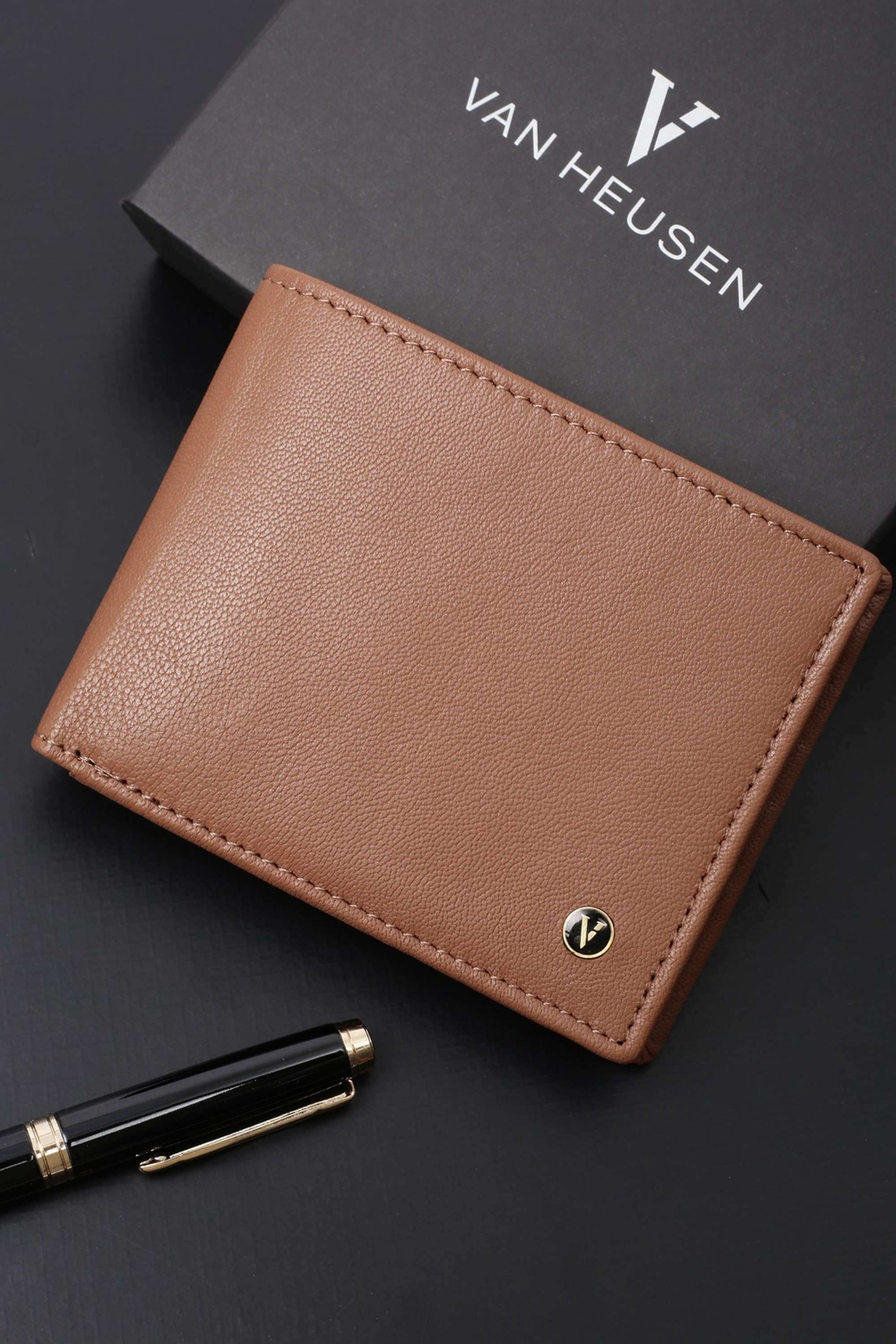 Leather-Men-Casual-Wear-Wallet