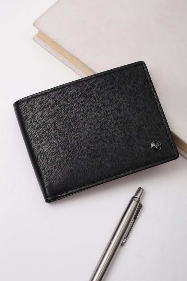 Solid-Leather-Men-s-Bi-Fold-Wallet