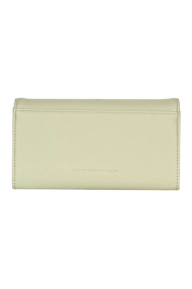 Pebbled-Textured-With-Flap-Wallet-With-Sling