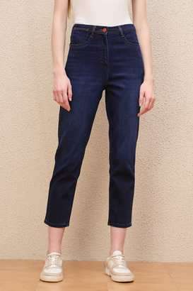 Mid-Rise-Dark-Wash-Blended-Fabric-Straight-Fit-Women-s-Jeans