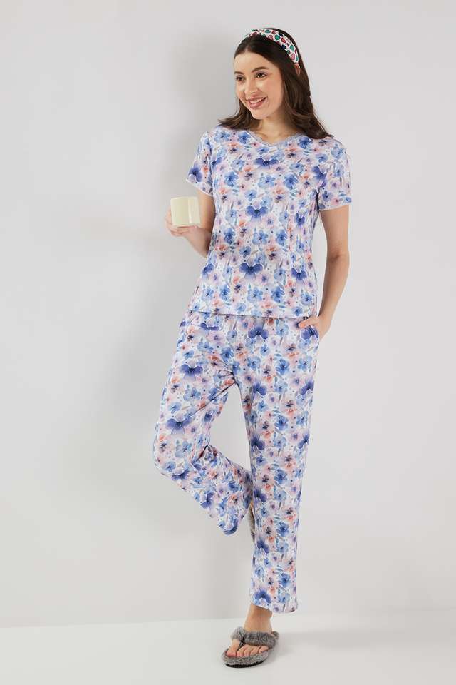 Printed-Blended-Fabric-Regular-Fit-Women-s-T-Shirt