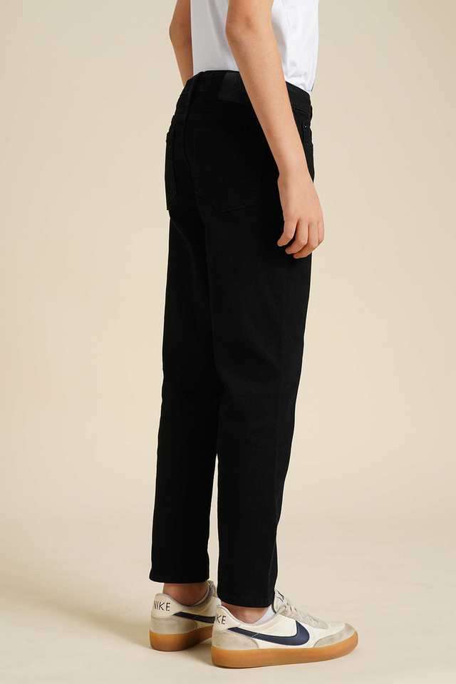 Solid-Cotton-Regular-Fit-Boys-Jeans