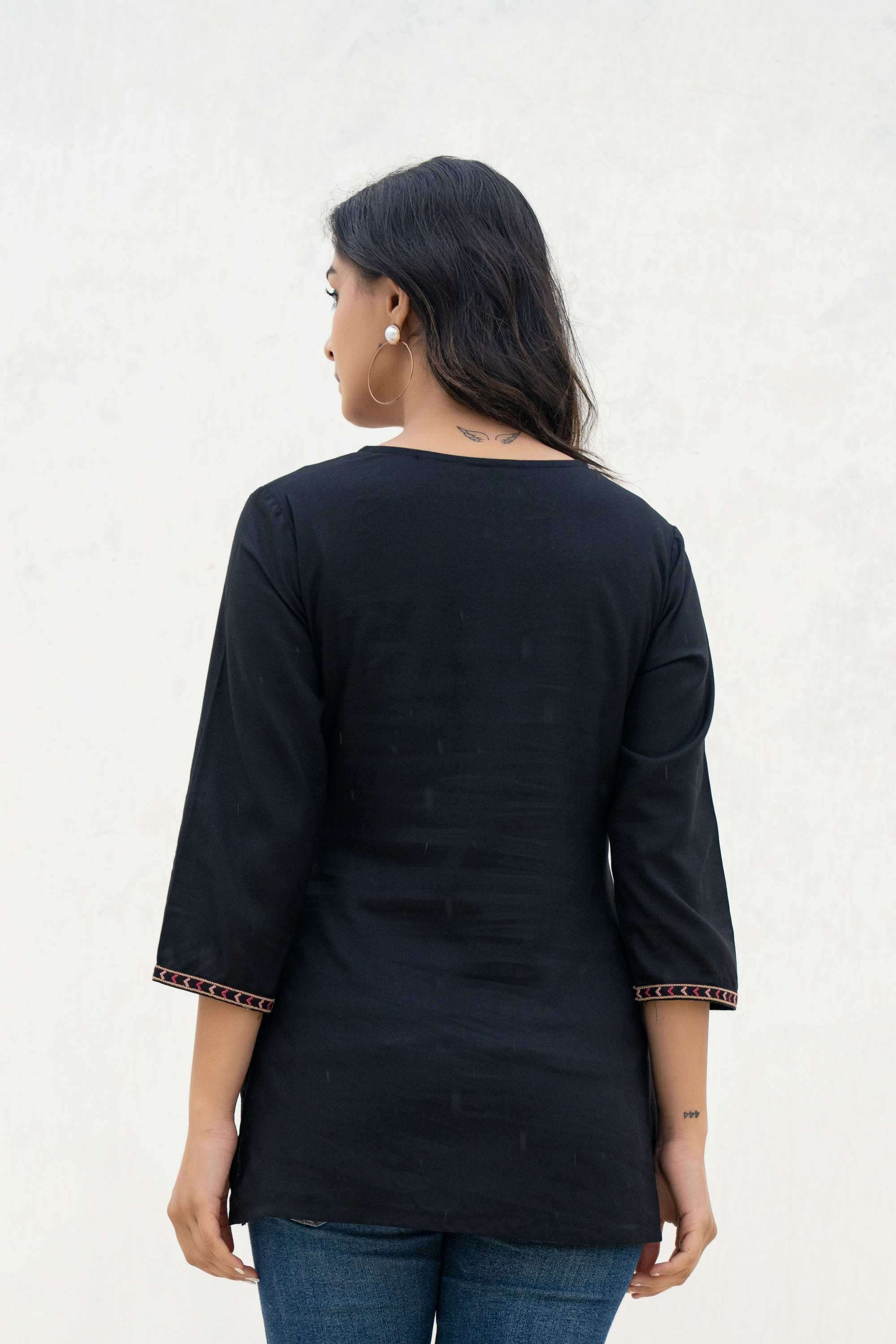 Solid-Viscose-Regular-Fit-Women-s-Tunic