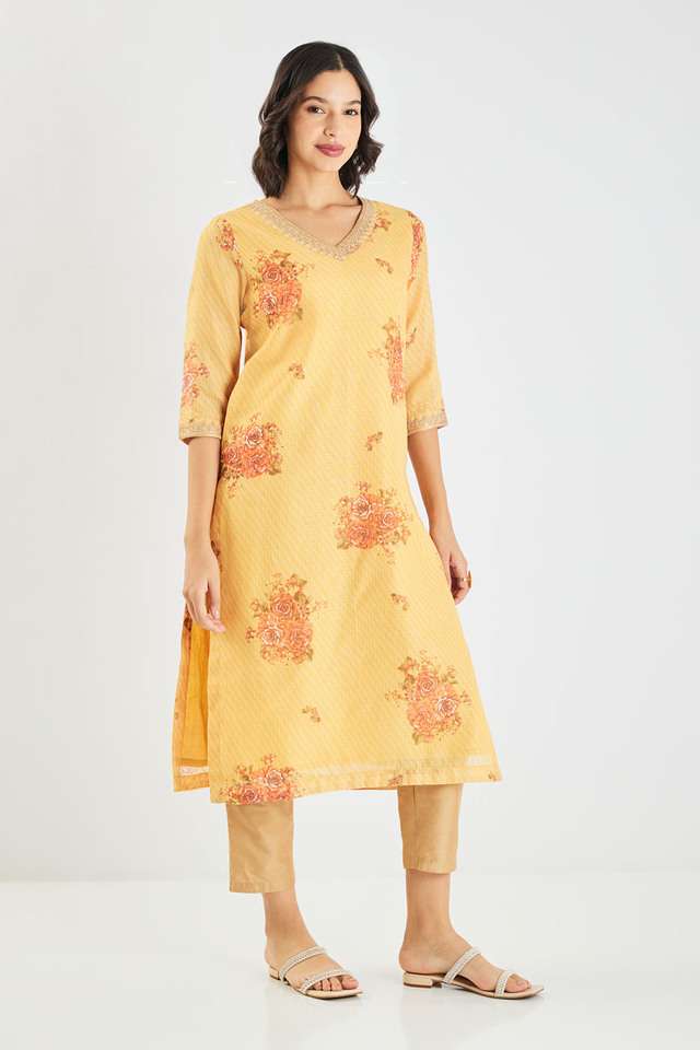 Printed-Blended-Fabric-V-Neck-Women-s-Kurta