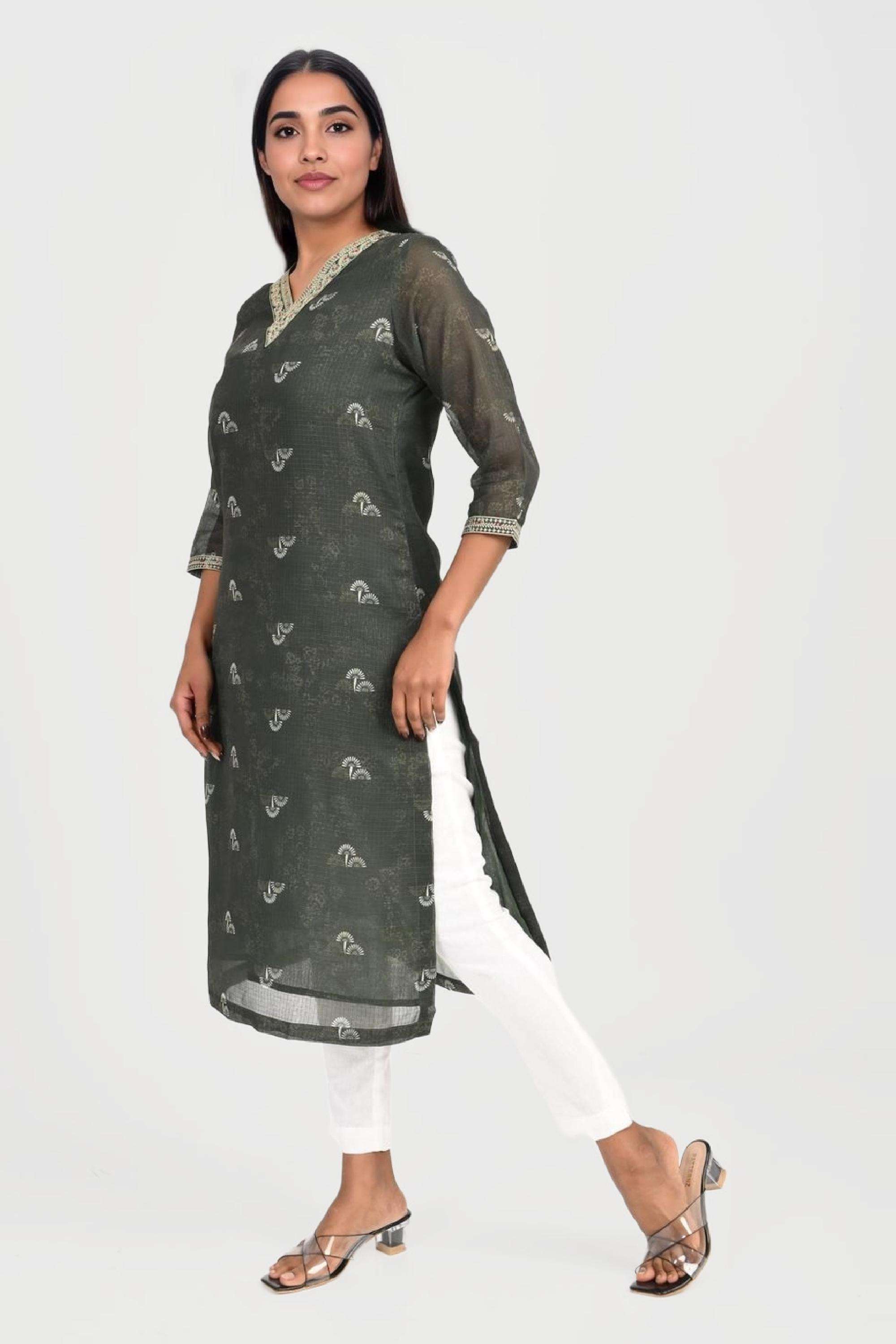 Textured-Blended-Fabric-V-Neck-Women-s-Casual-Wear-Kurta
