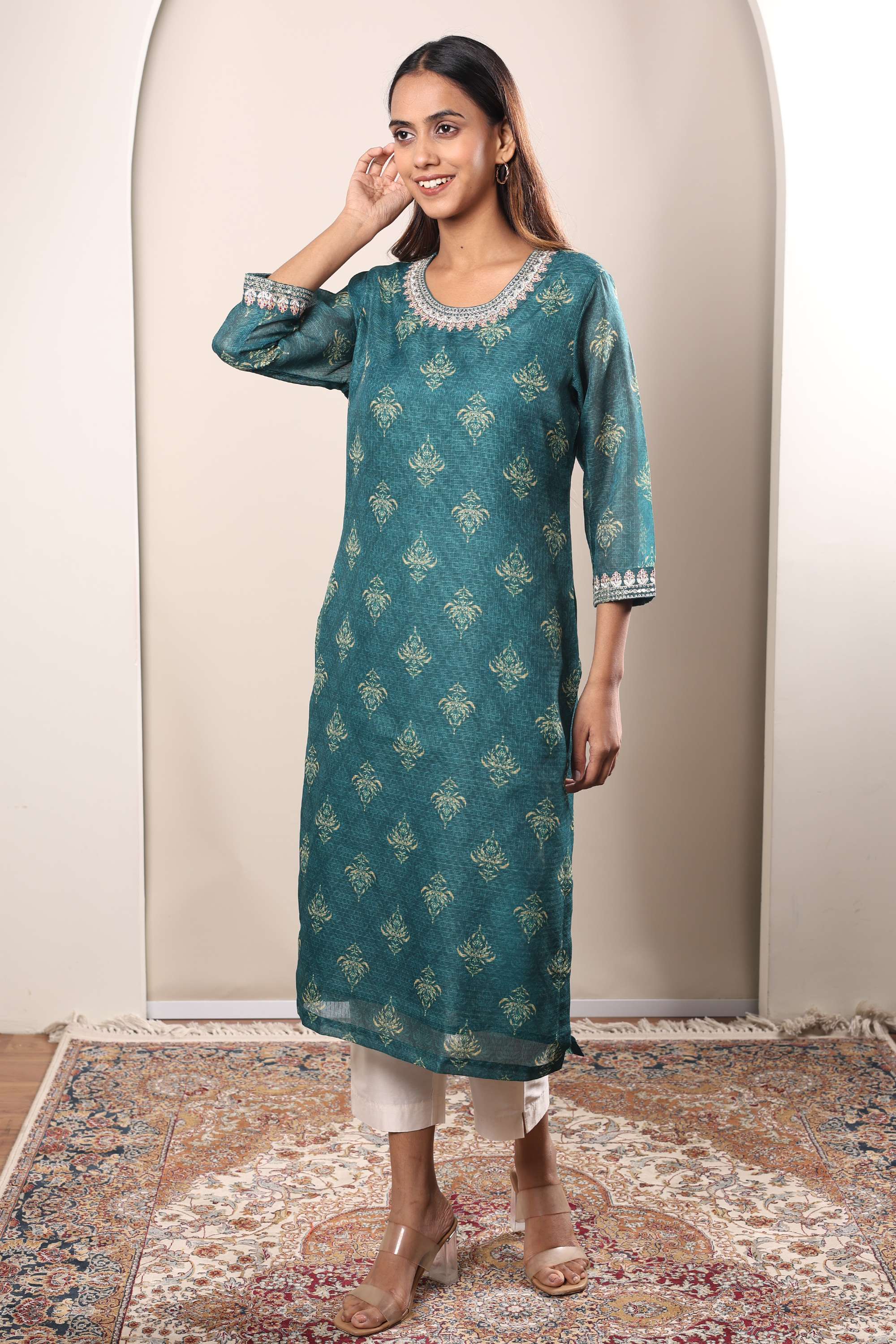 Printed-Polyester-Round-Neck-Women-s-Casual-Wear-Kurta