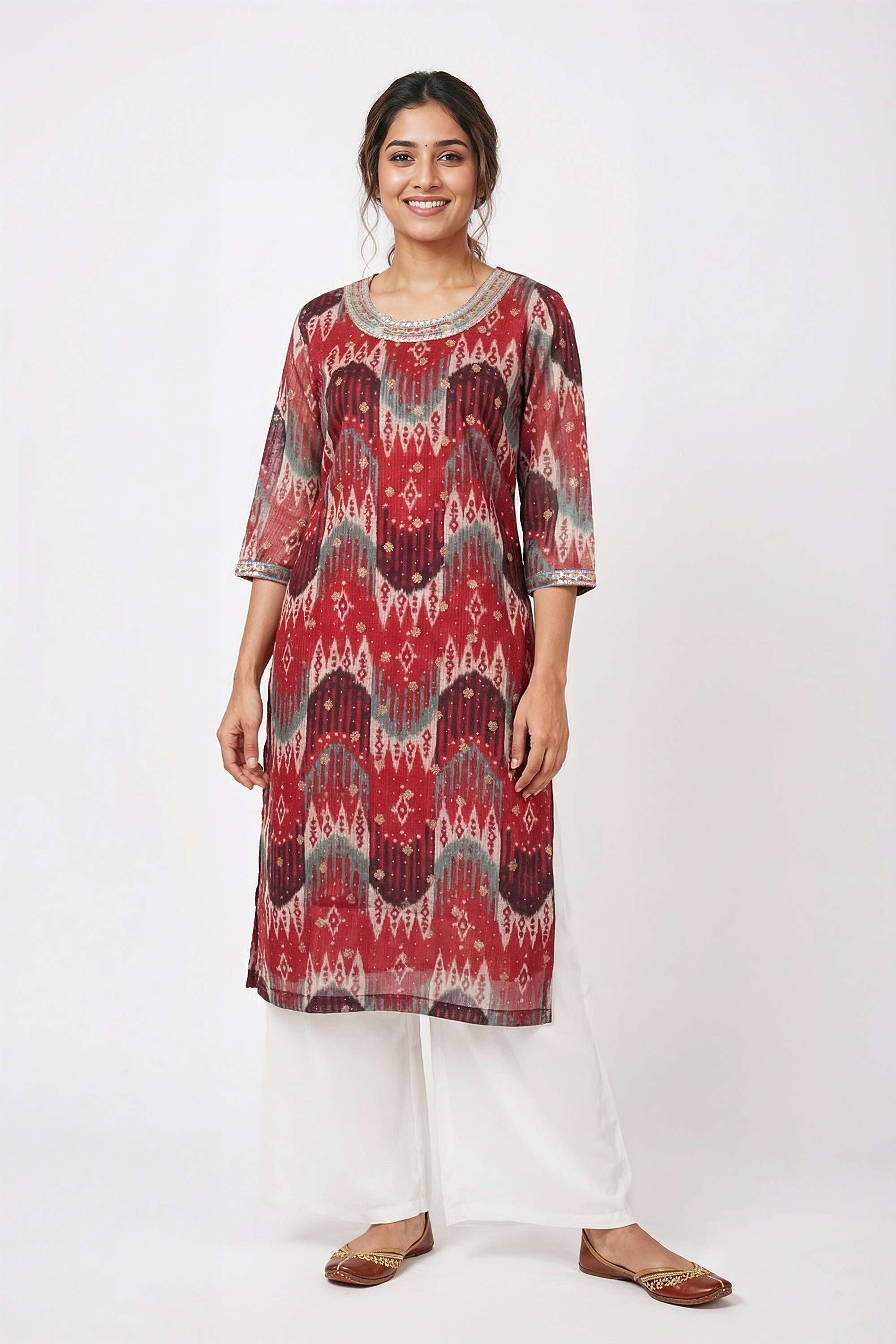 Embellished-Blended-Fabric-Round-Neck-Women-Fusion-Wear-Kurta