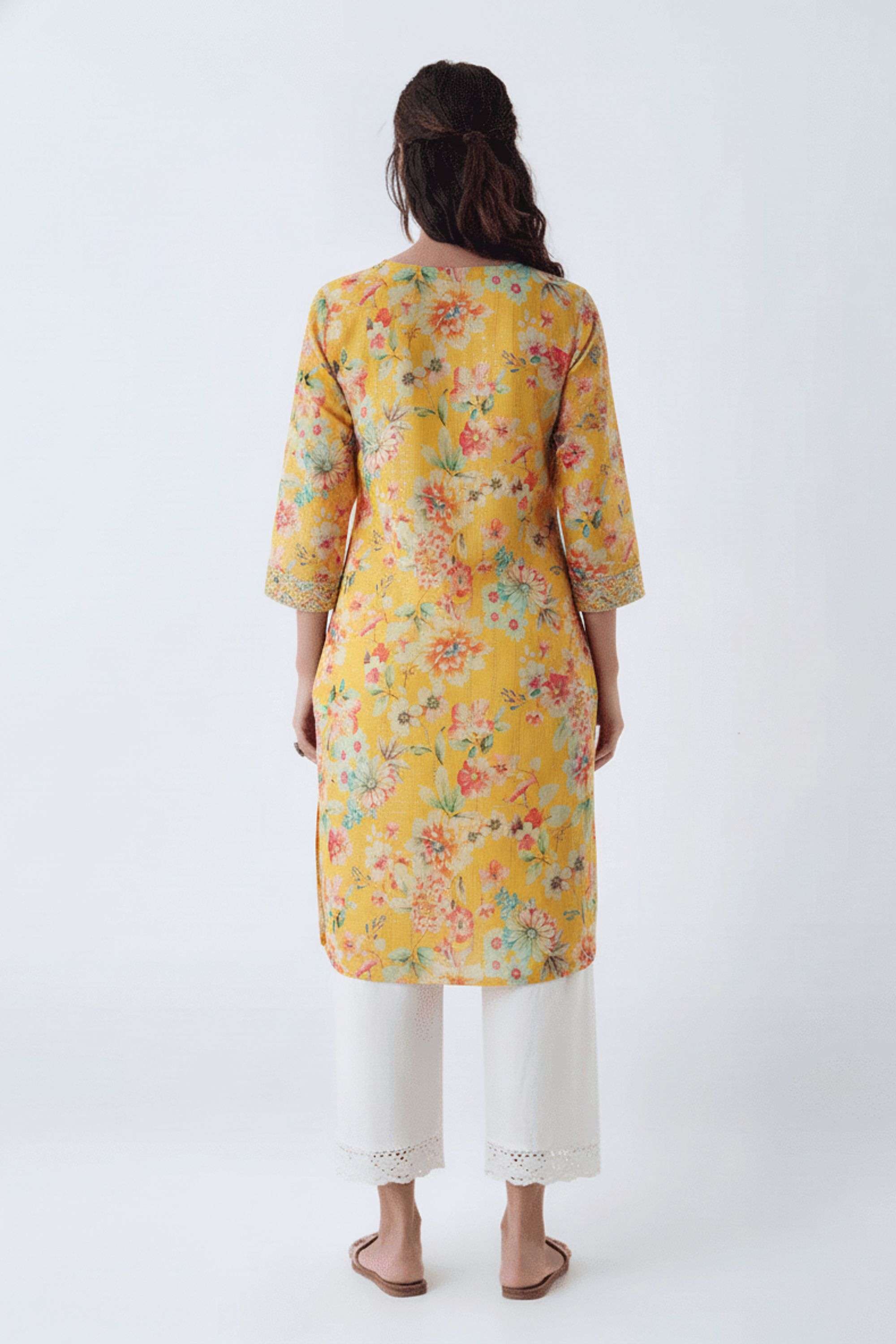 Solid-Blended-Fabric-Regular-Fit-Festive-Wear-Women-Kurta