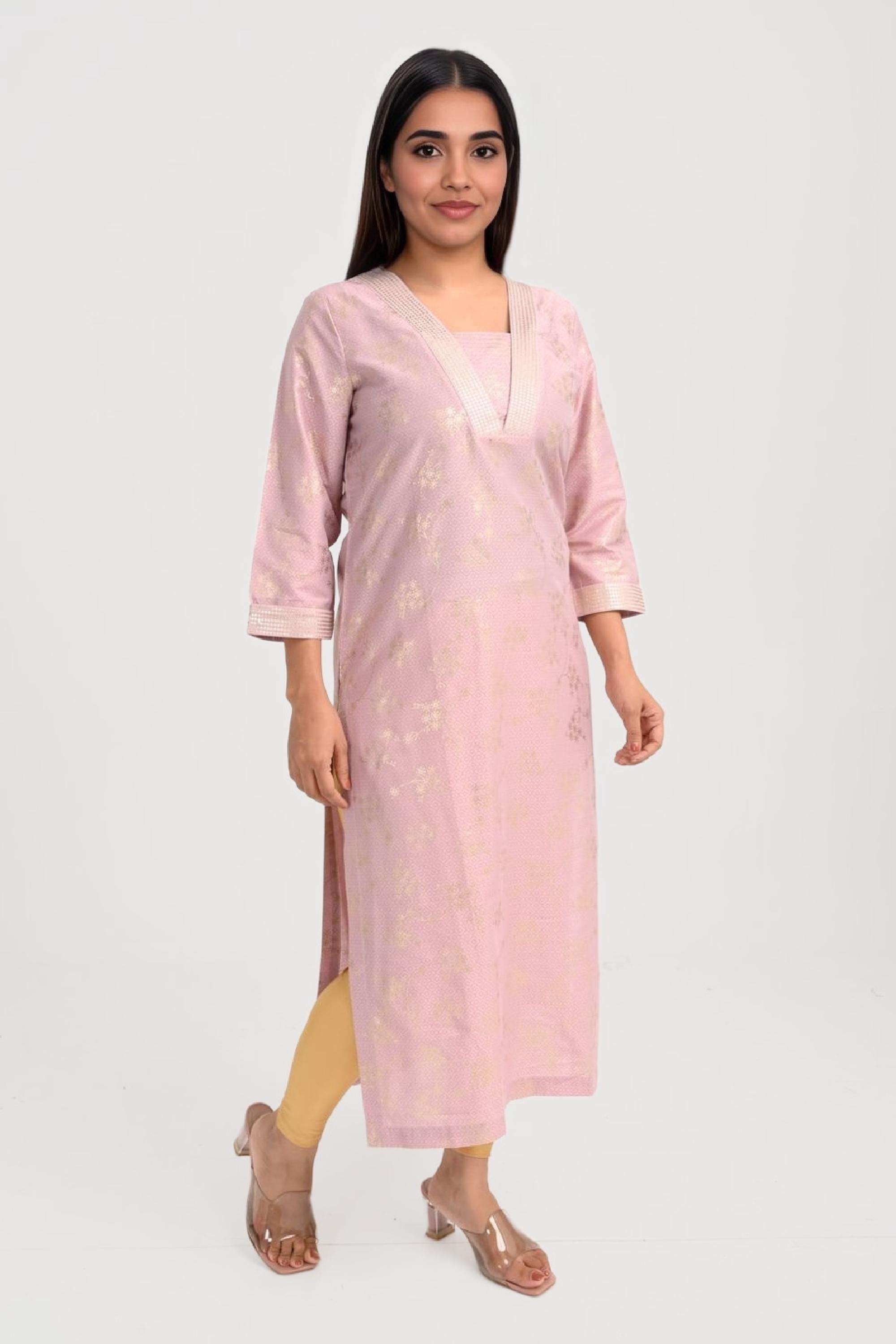 Embroidered-Viscose-V-Neck-Women-Everyday-Kurta